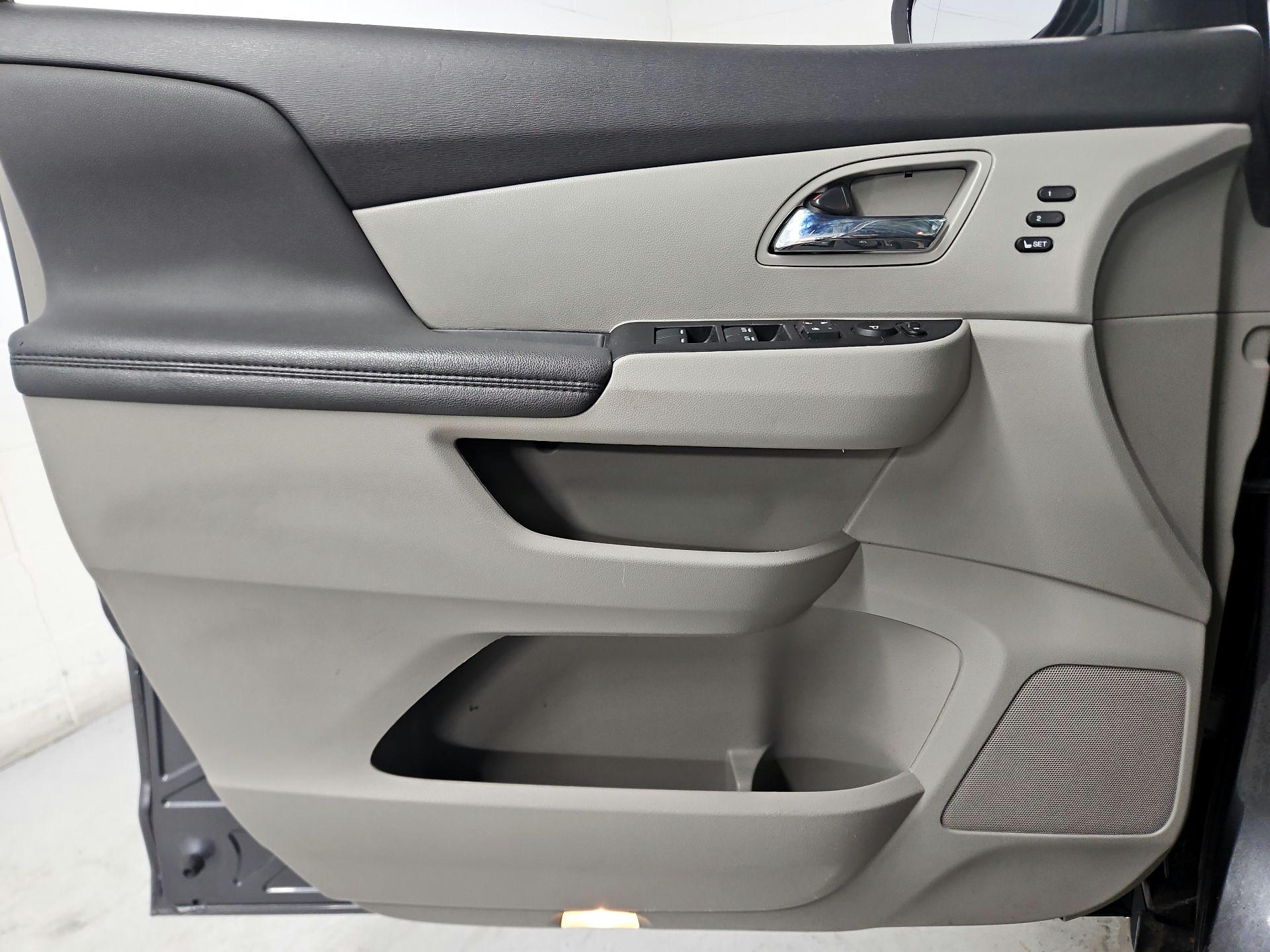 Thumbnail: 2016 Honda Odyssey - 12