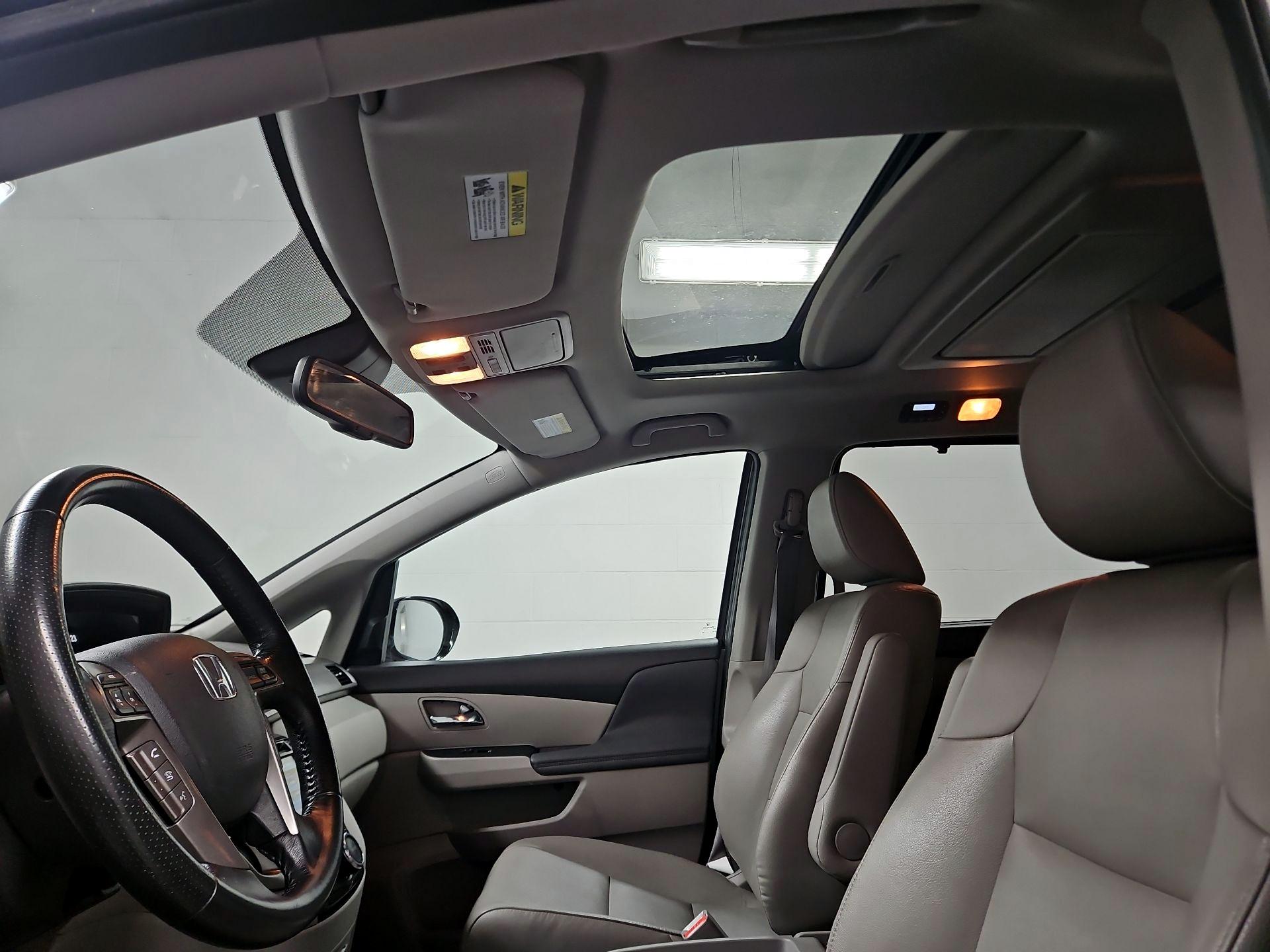 Thumbnail: 2016 Honda Odyssey - 19