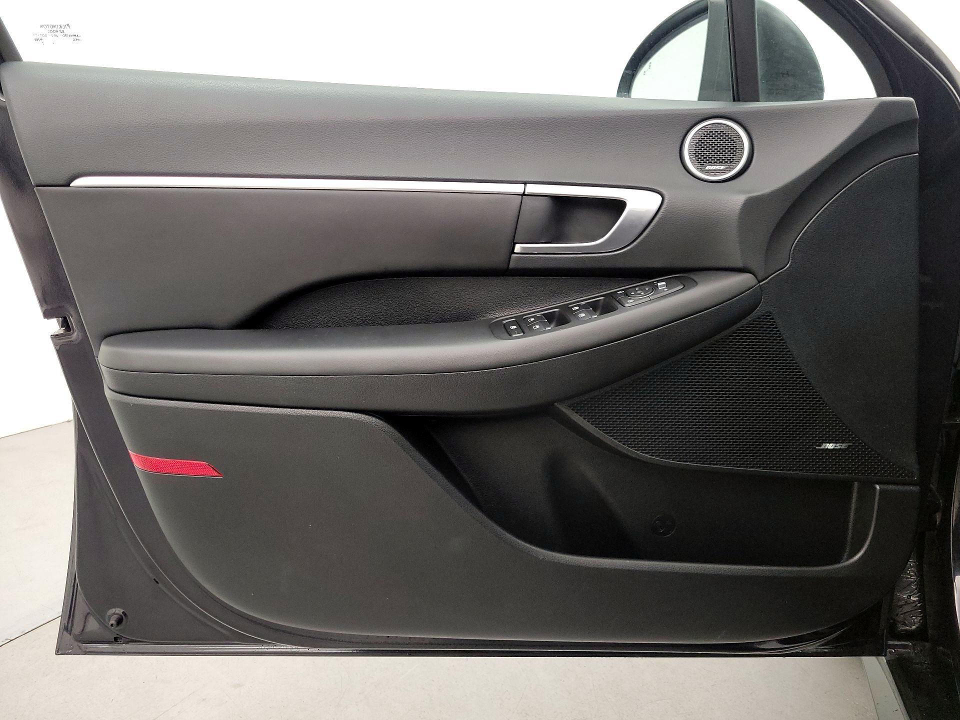 Thumbnail: 2023 Hyundai Sonata - 12