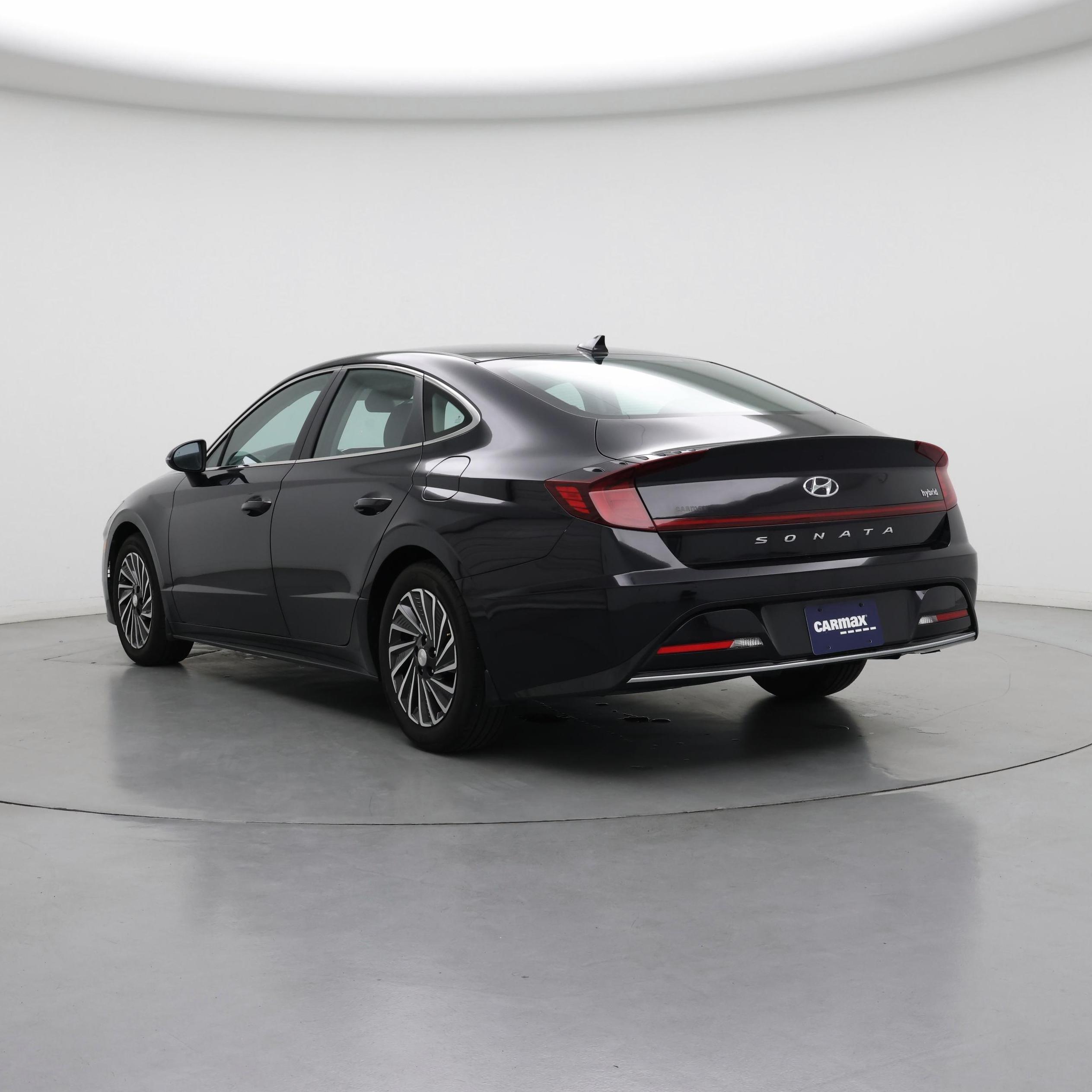 Thumbnail: 2023 Hyundai Sonata - 2