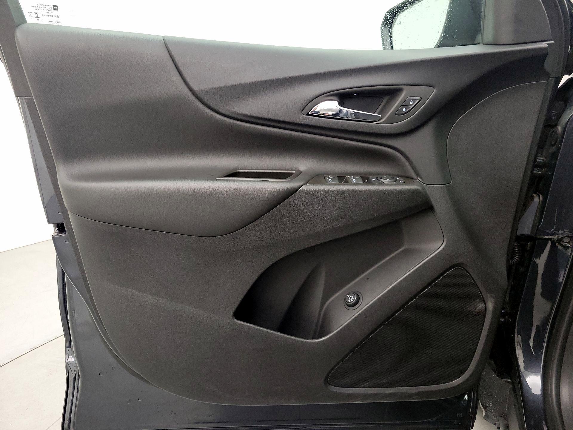 Thumbnail: 2023 Chevrolet Equinox - 12