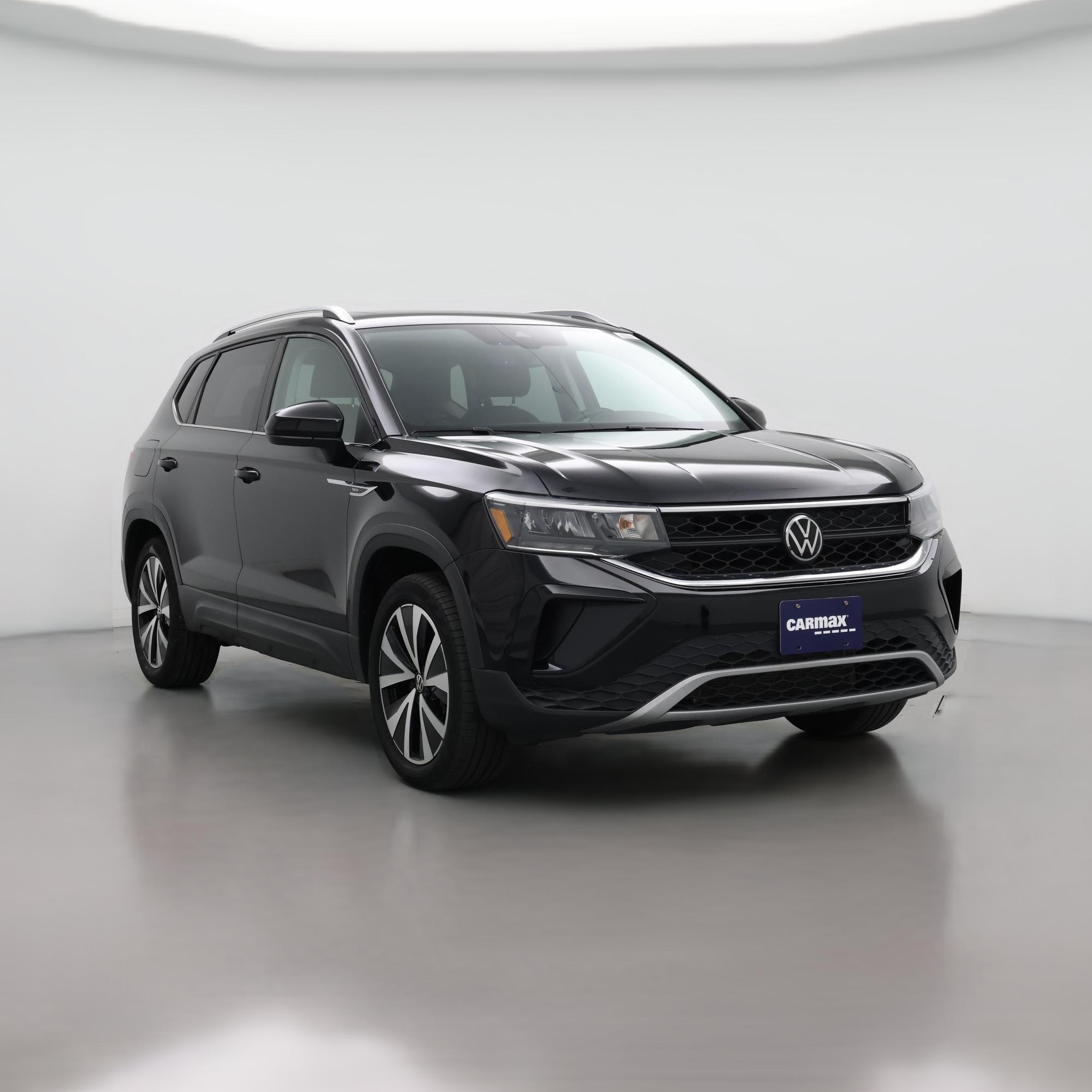 Thumbnail: 2022 Volkswagen Taos - 1