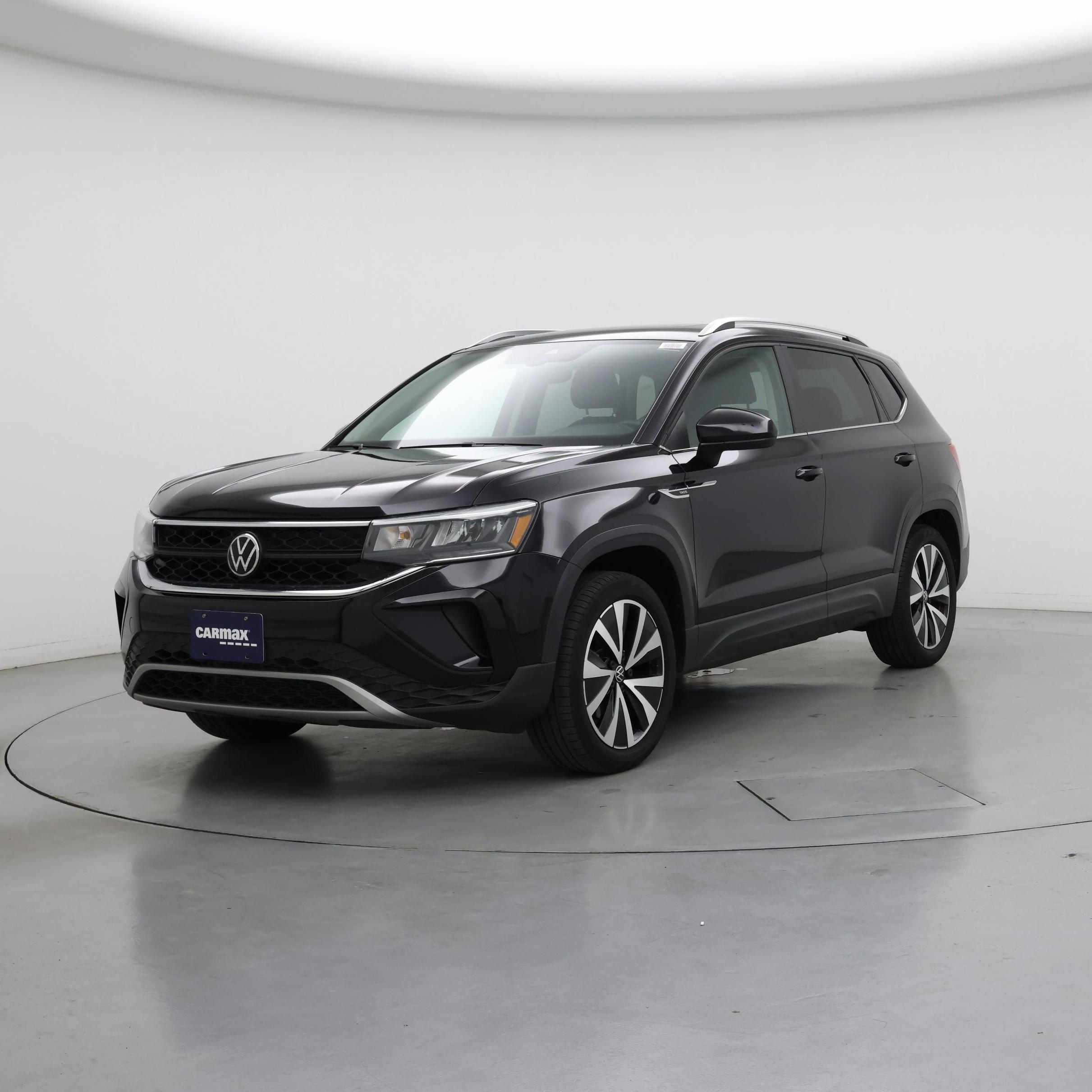 Thumbnail: 2022 Volkswagen Taos - 4