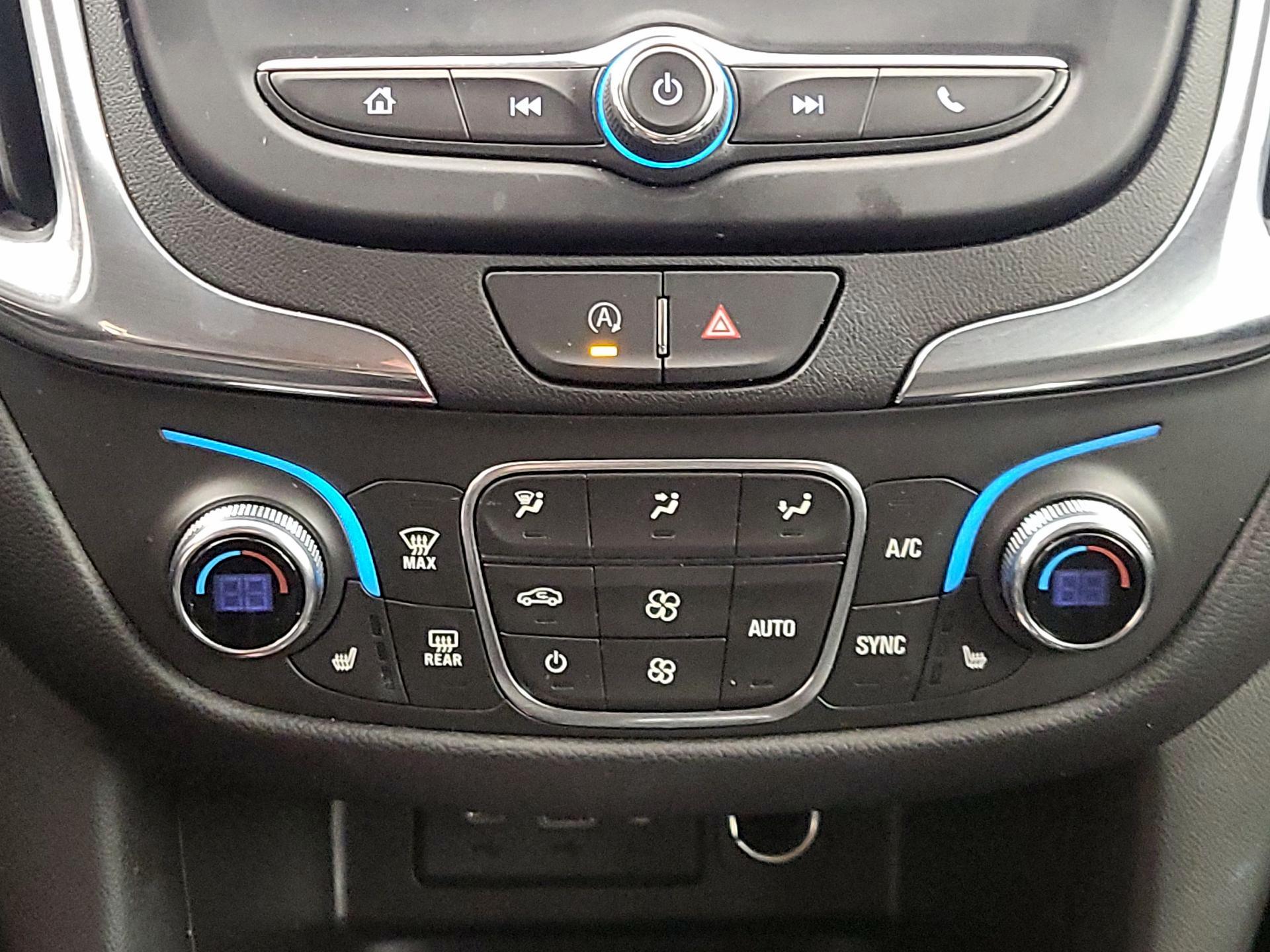 Thumbnail: 2023 Chevrolet Equinox - 17