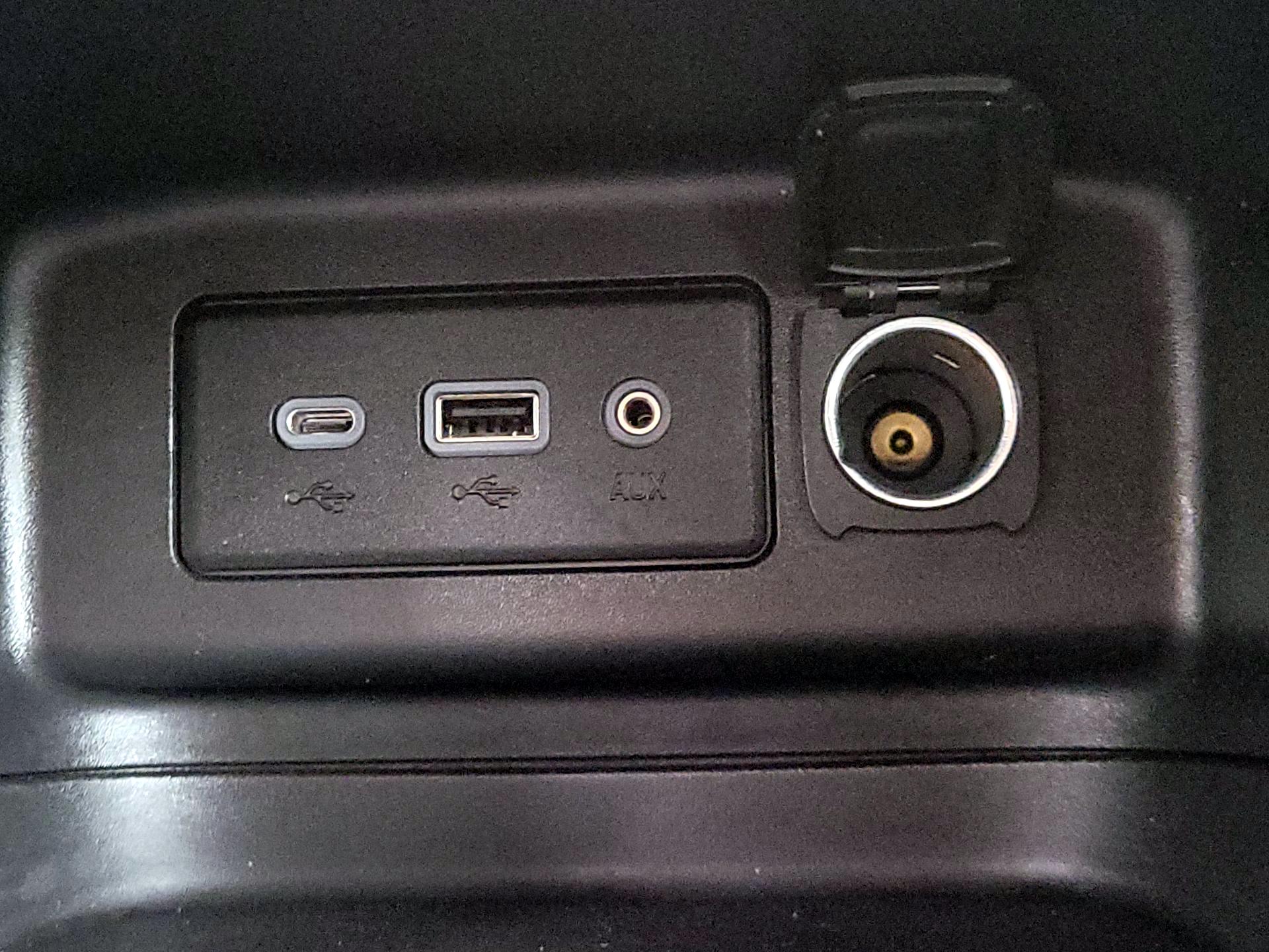 Thumbnail: 2023 Chevrolet Equinox - 19