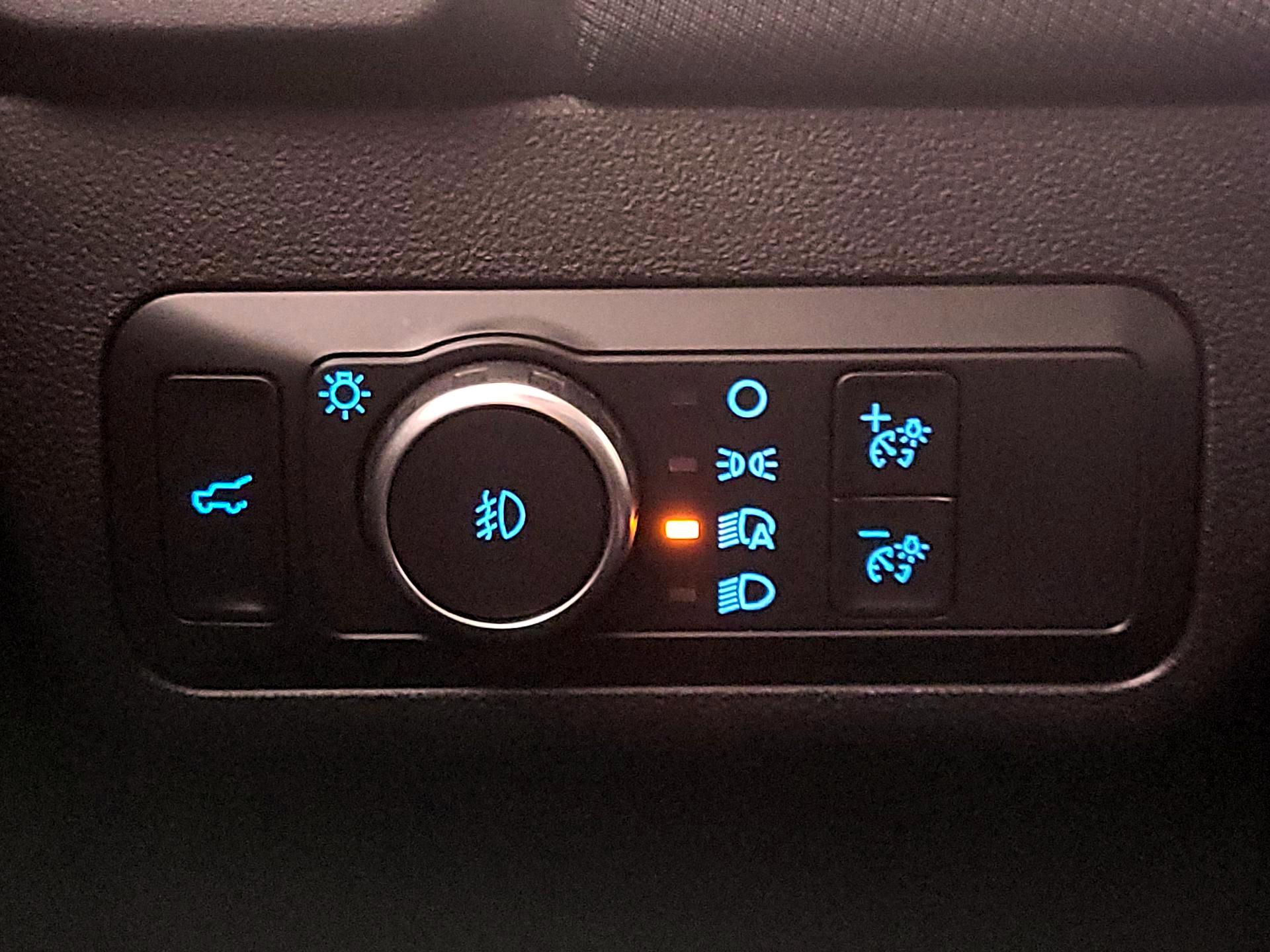 Thumbnail: 2022 Ford Bronco Sport - 13