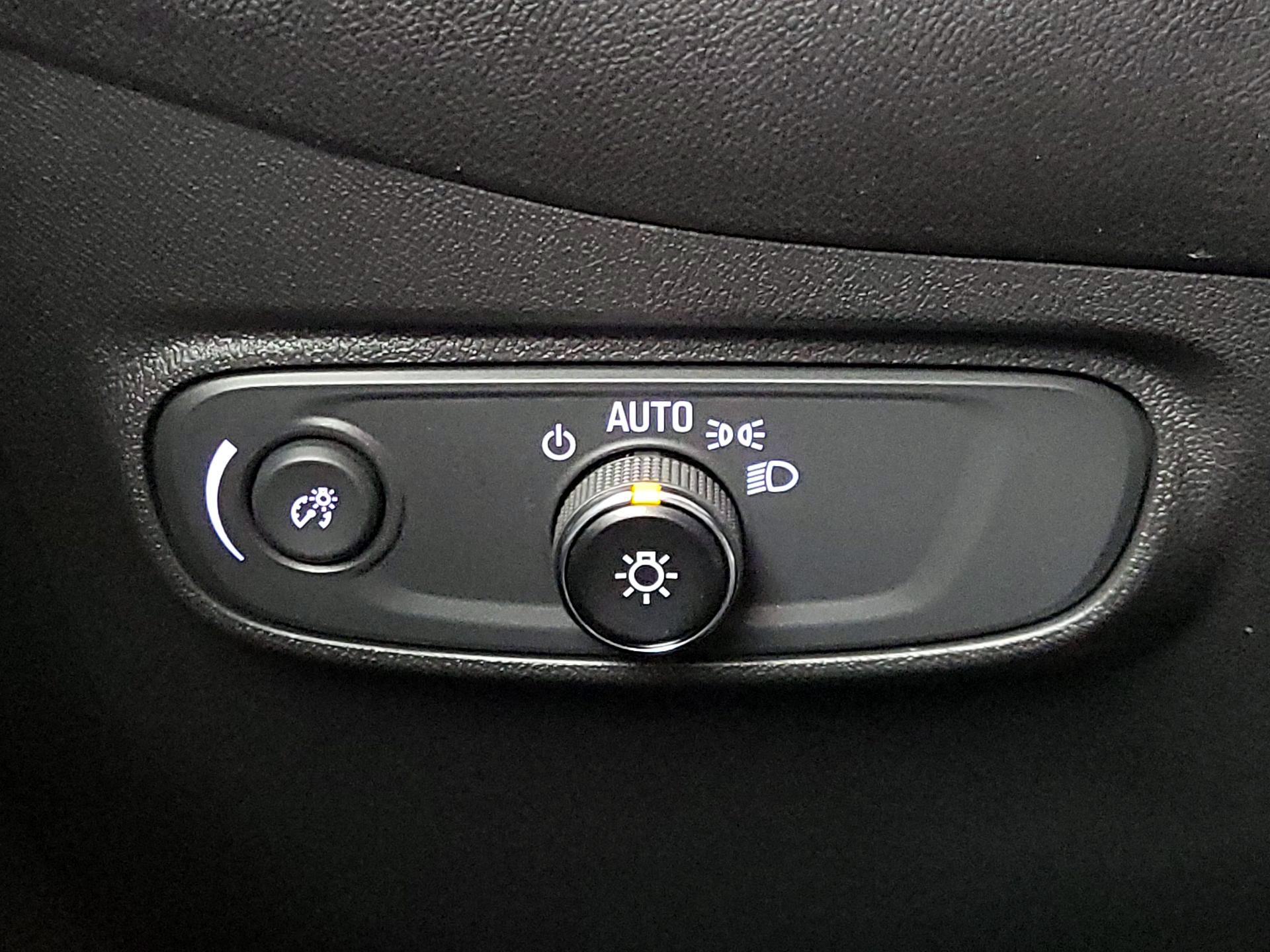 Thumbnail: 2023 Chevrolet Equinox - 13