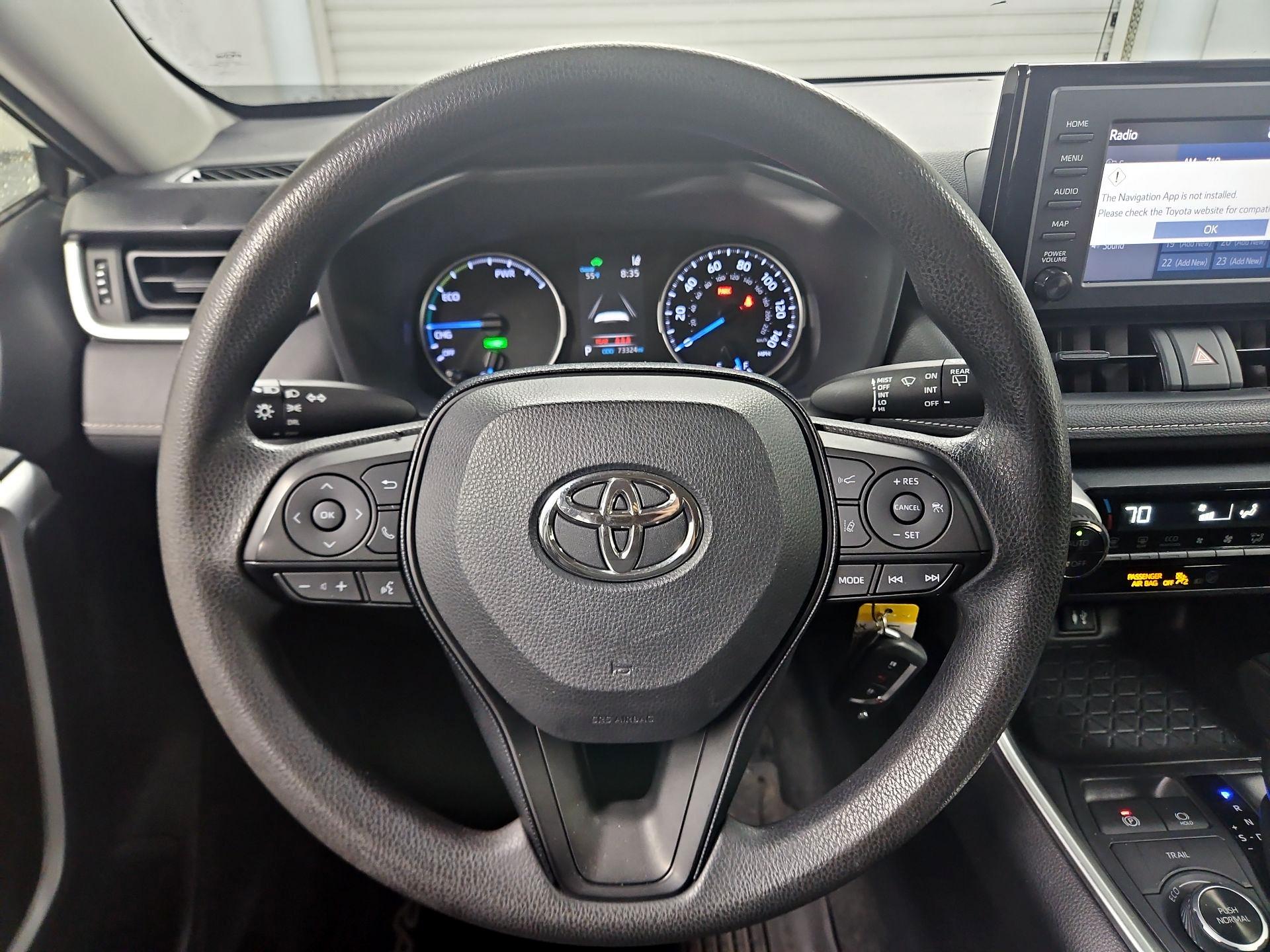 Thumbnail: 2019 Toyota RAV4 - 10