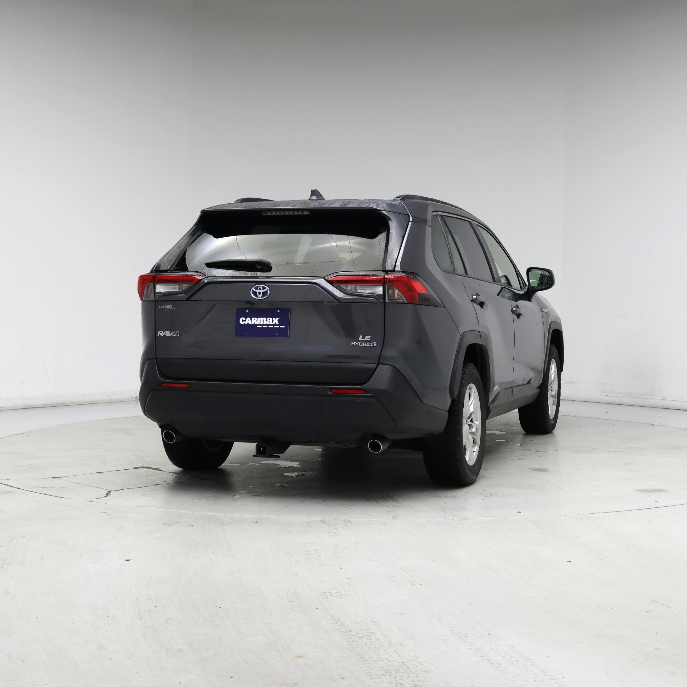 Thumbnail: 2019 Toyota RAV4 - 8