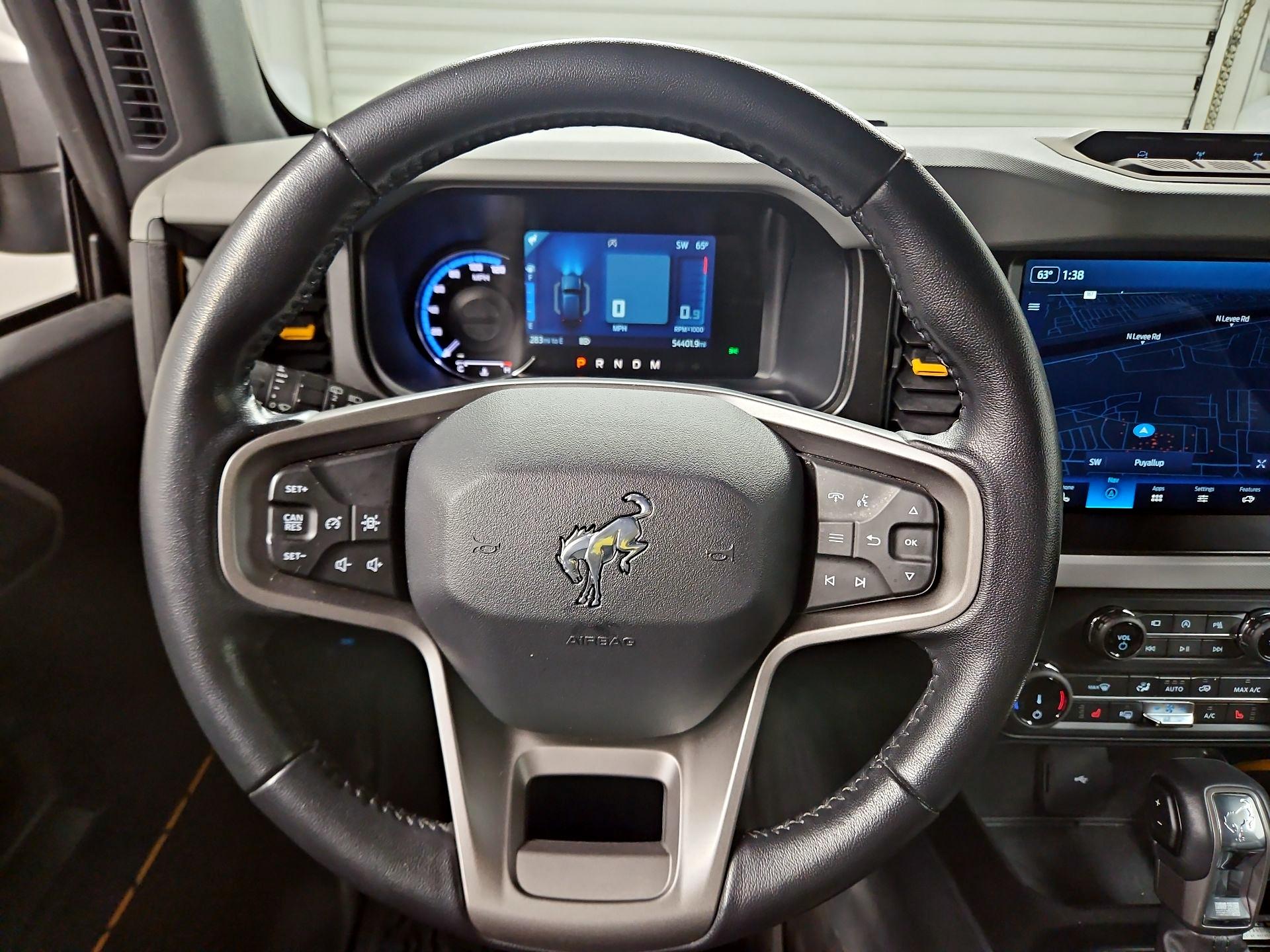 Thumbnail: 2022 Ford Bronco - 10