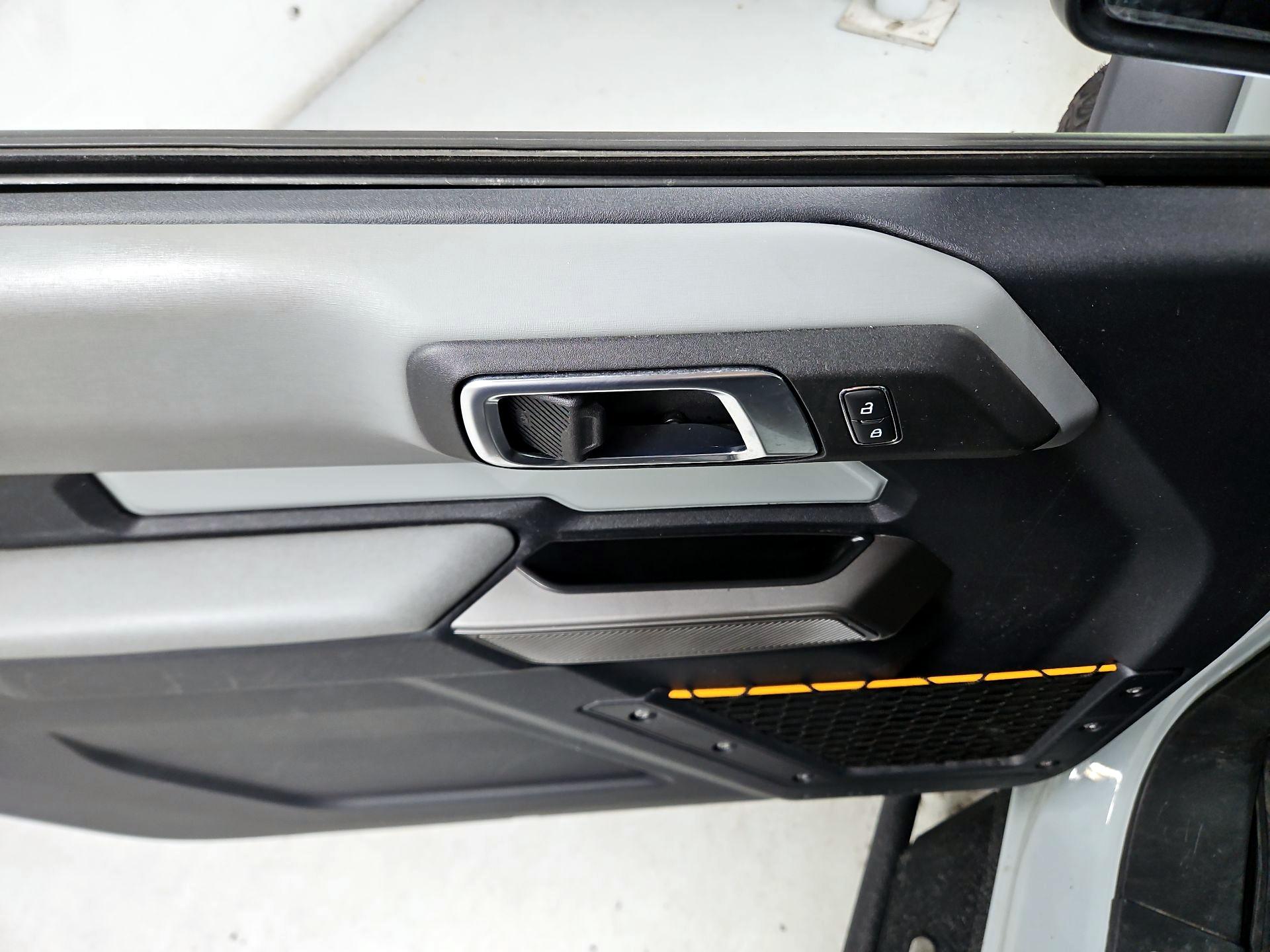 Thumbnail: 2022 Ford Bronco - 12