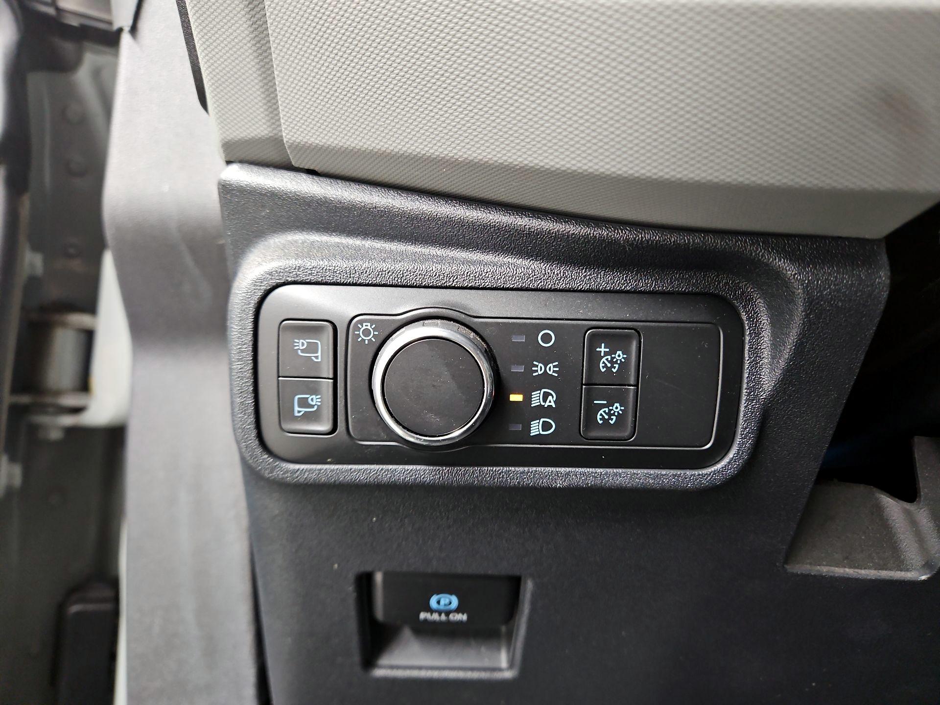 Thumbnail: 2022 Ford Bronco - 13