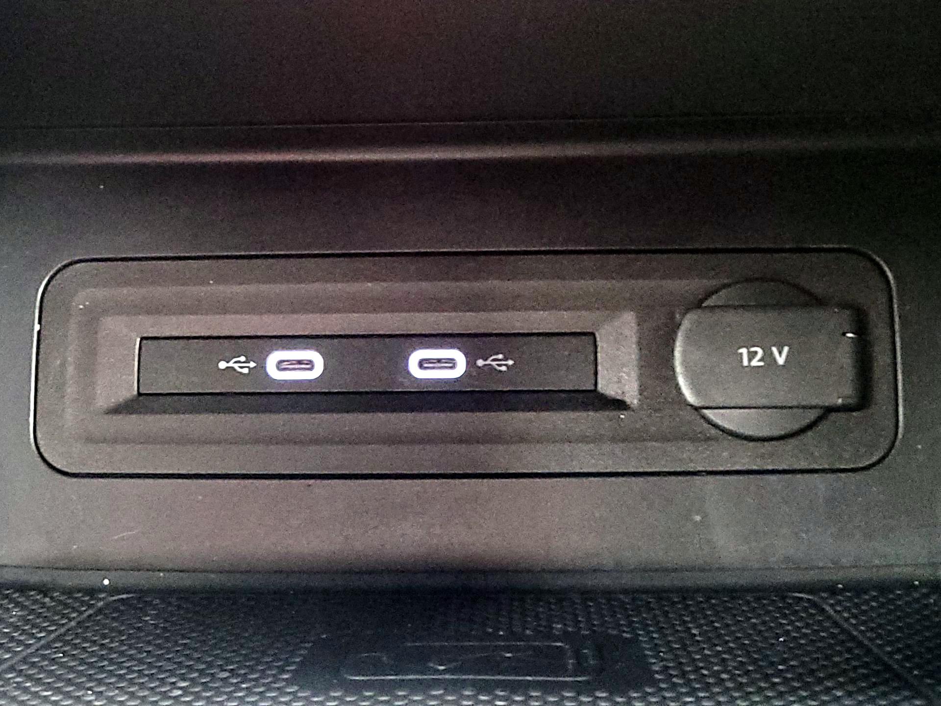 Thumbnail: 2023 Volkswagen Atlas - 19