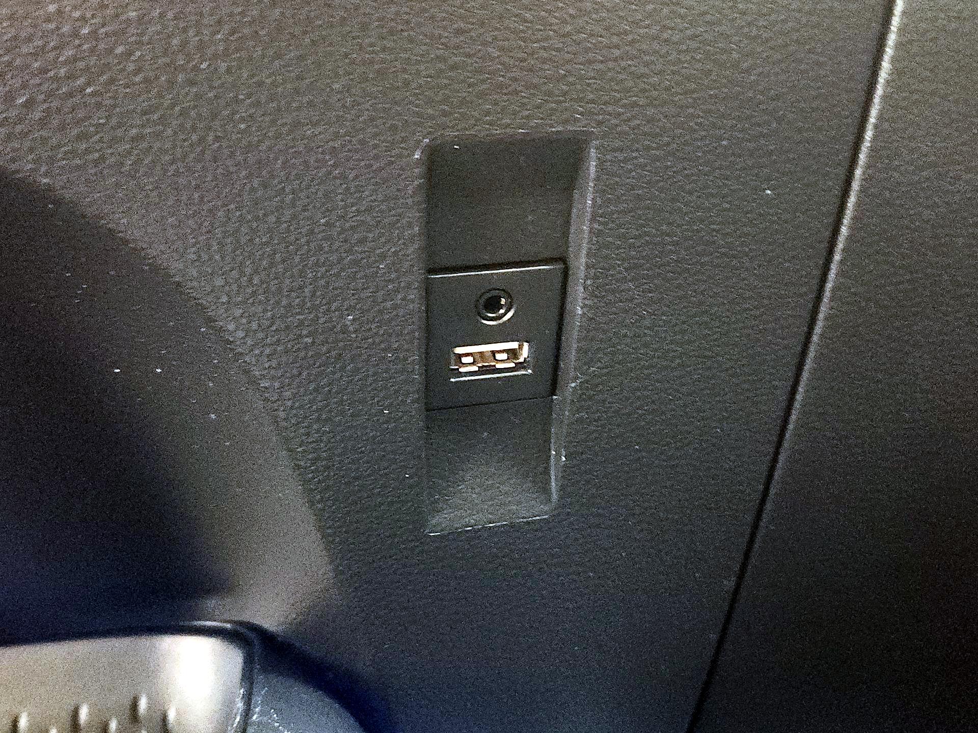 Thumbnail: 2020 Toyota Corolla - 18