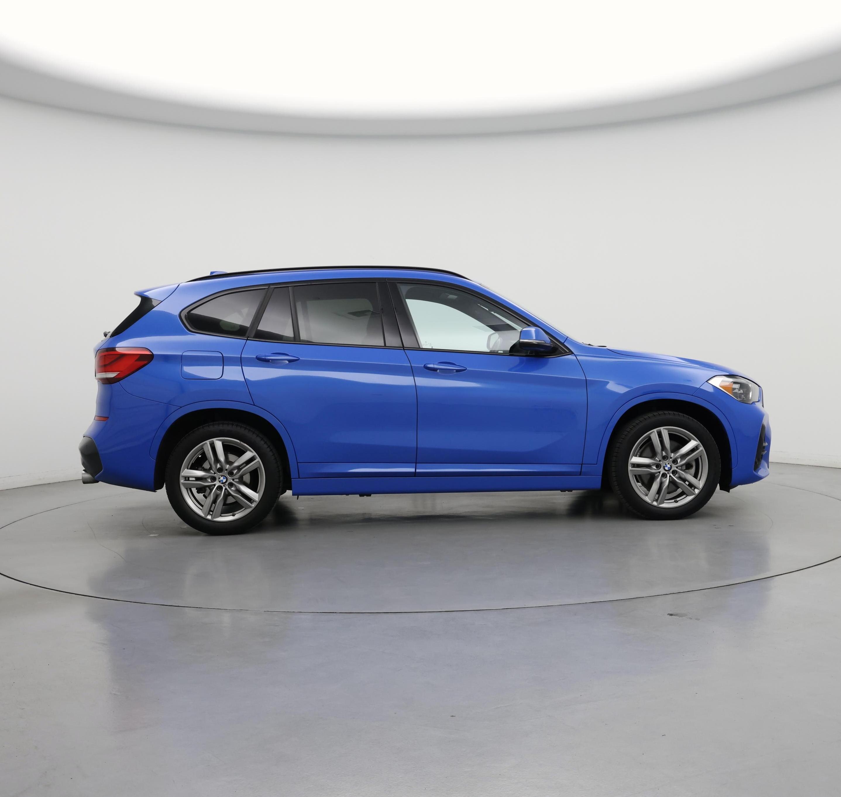 Thumbnail: 2021 BMW X1 - 7