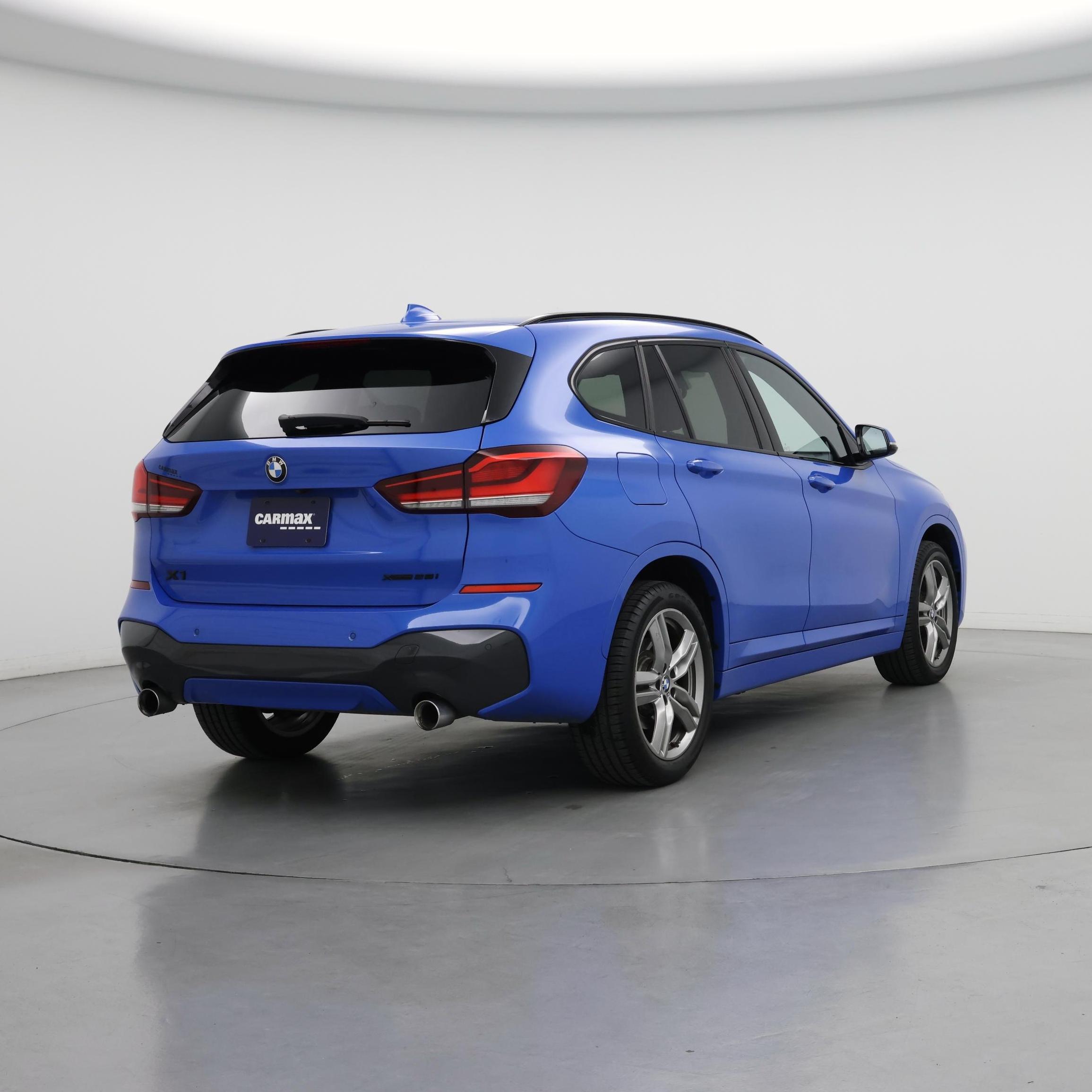 Thumbnail: 2021 BMW X1 - 8