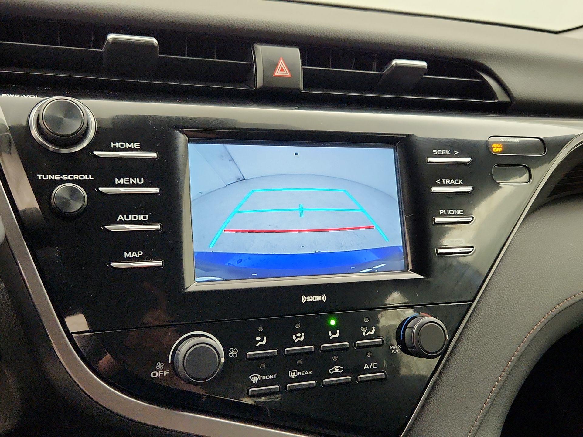 Thumbnail: 2020 Toyota Camry - 14