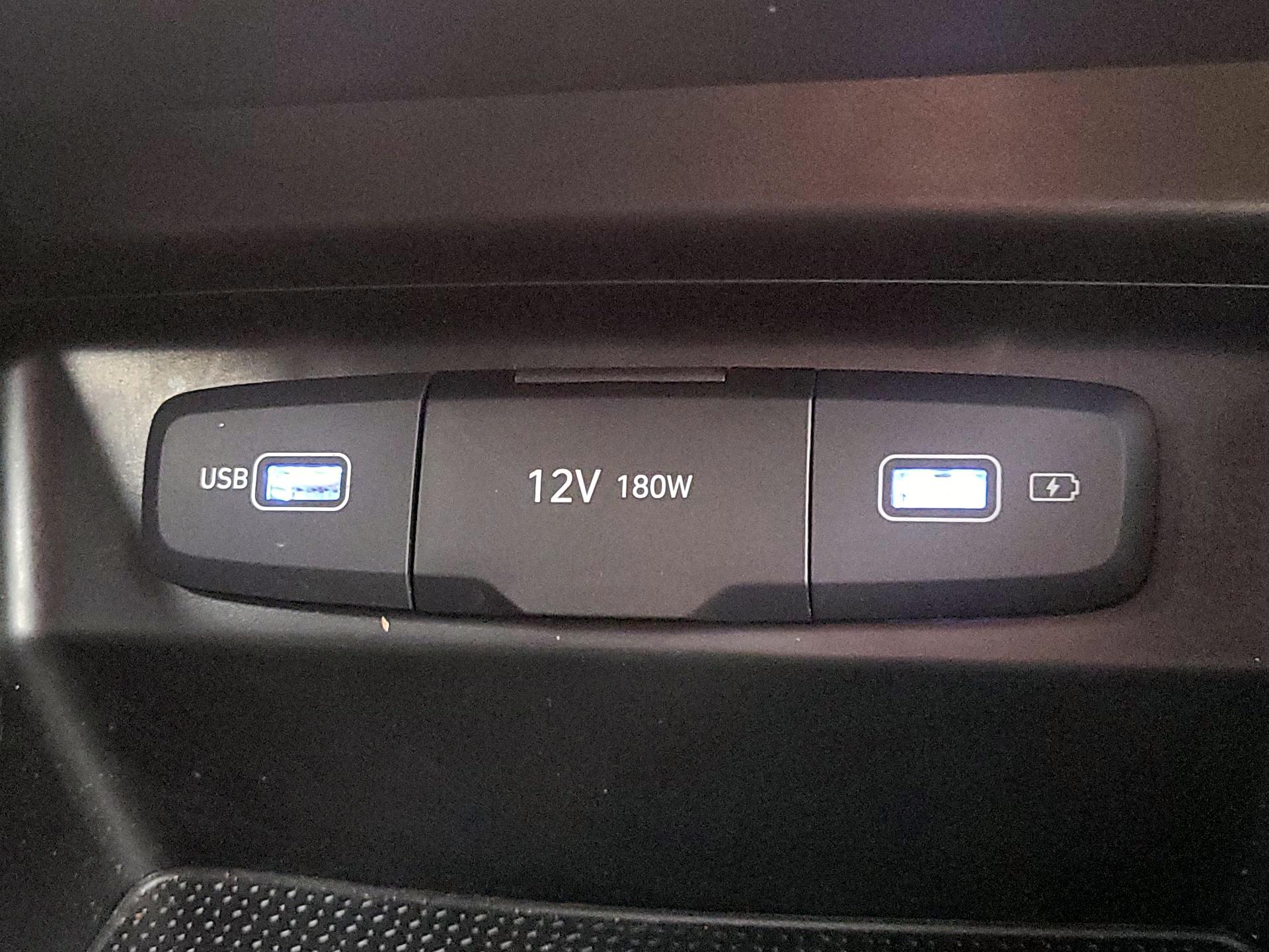 Thumbnail: 2023 Hyundai Santa Cruz - 18