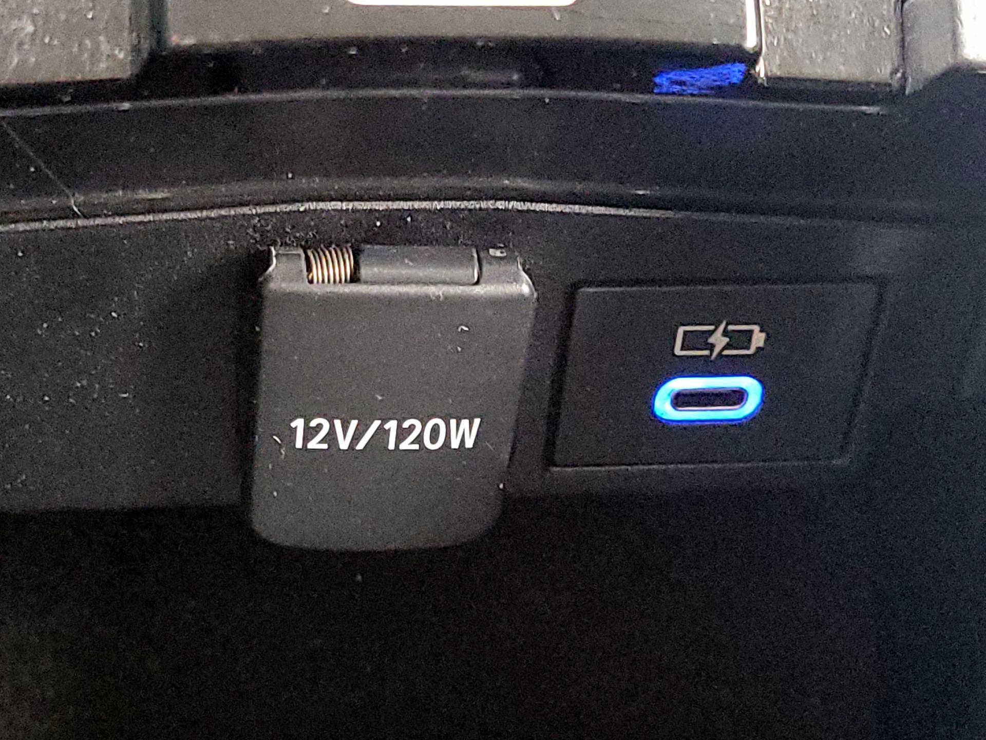 Thumbnail: 2022 Toyota Corolla - 19