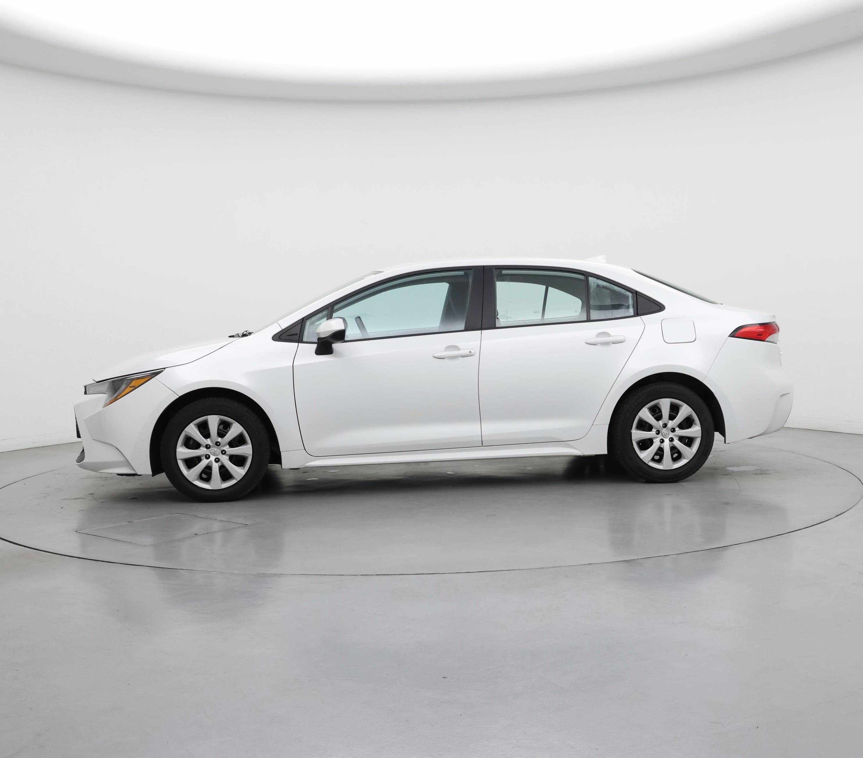 Thumbnail: 2022 Toyota Corolla - 3