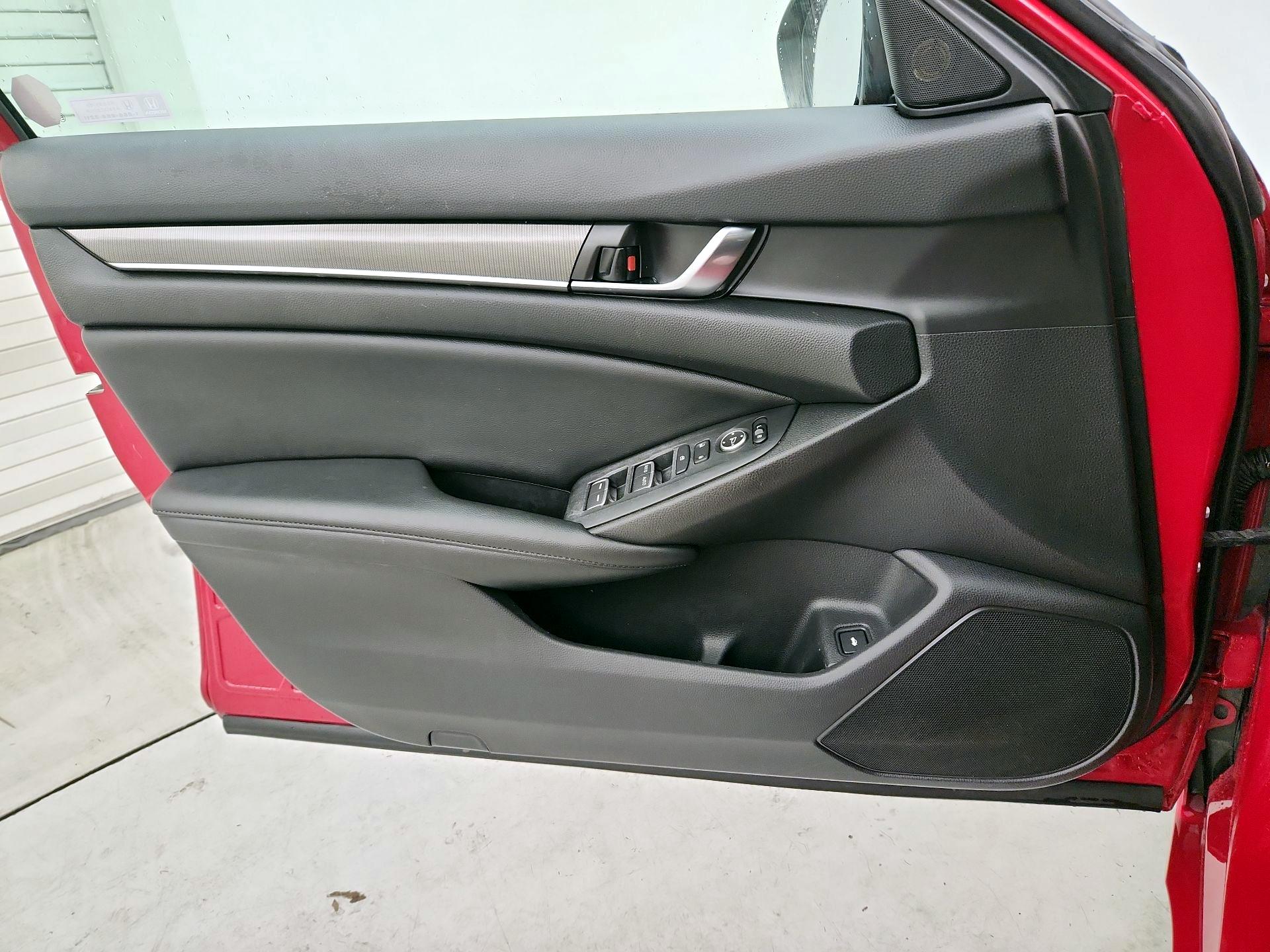 Thumbnail: 2022 Honda Accord - 12