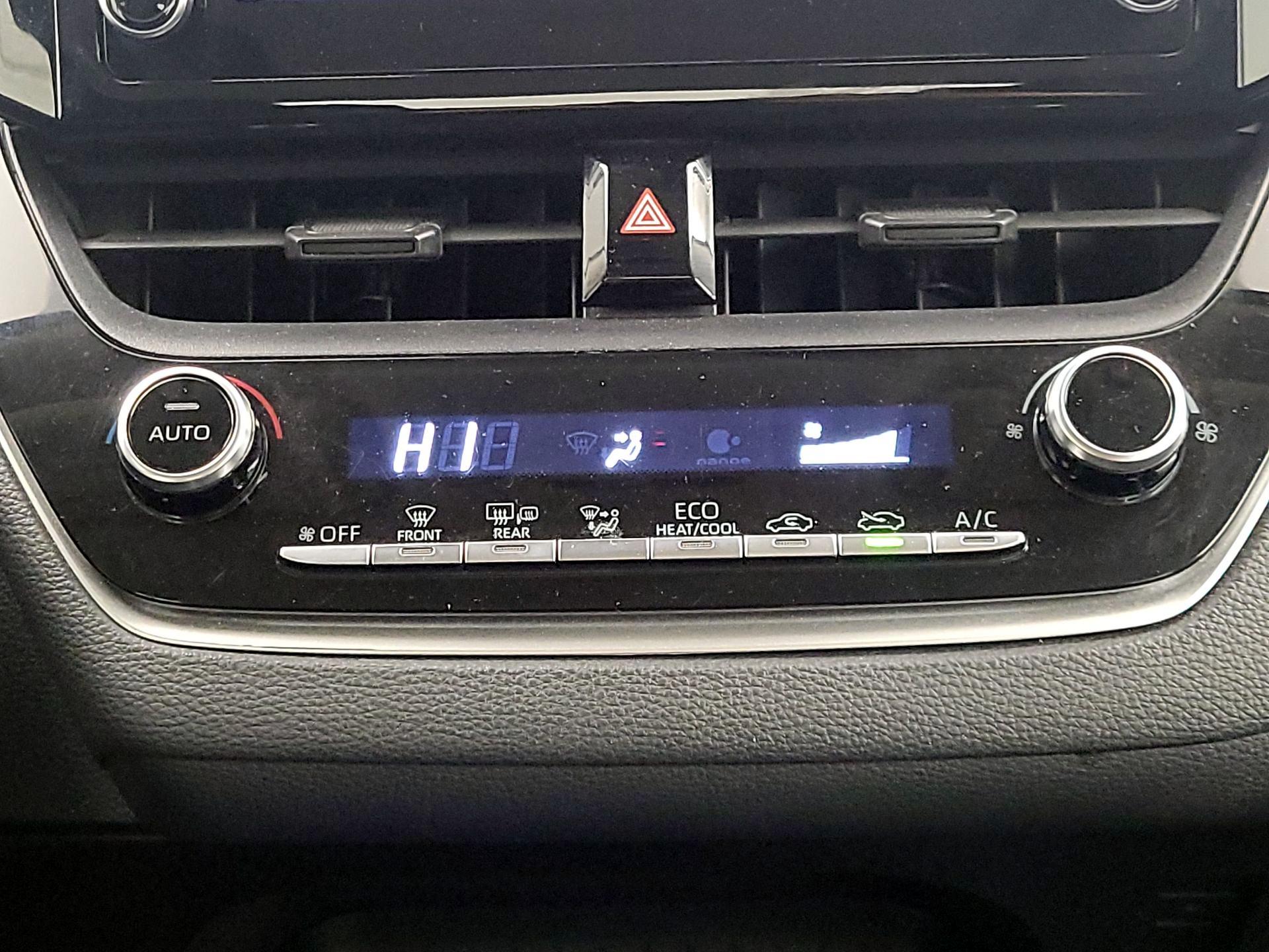 Thumbnail: 2020 Toyota Corolla - 17