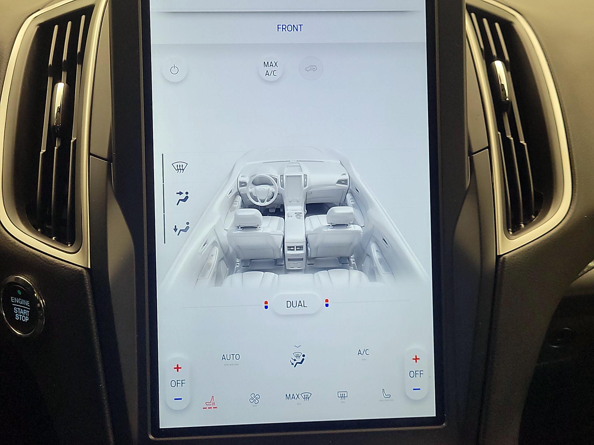 Thumbnail: 2022 Ford Edge - 16