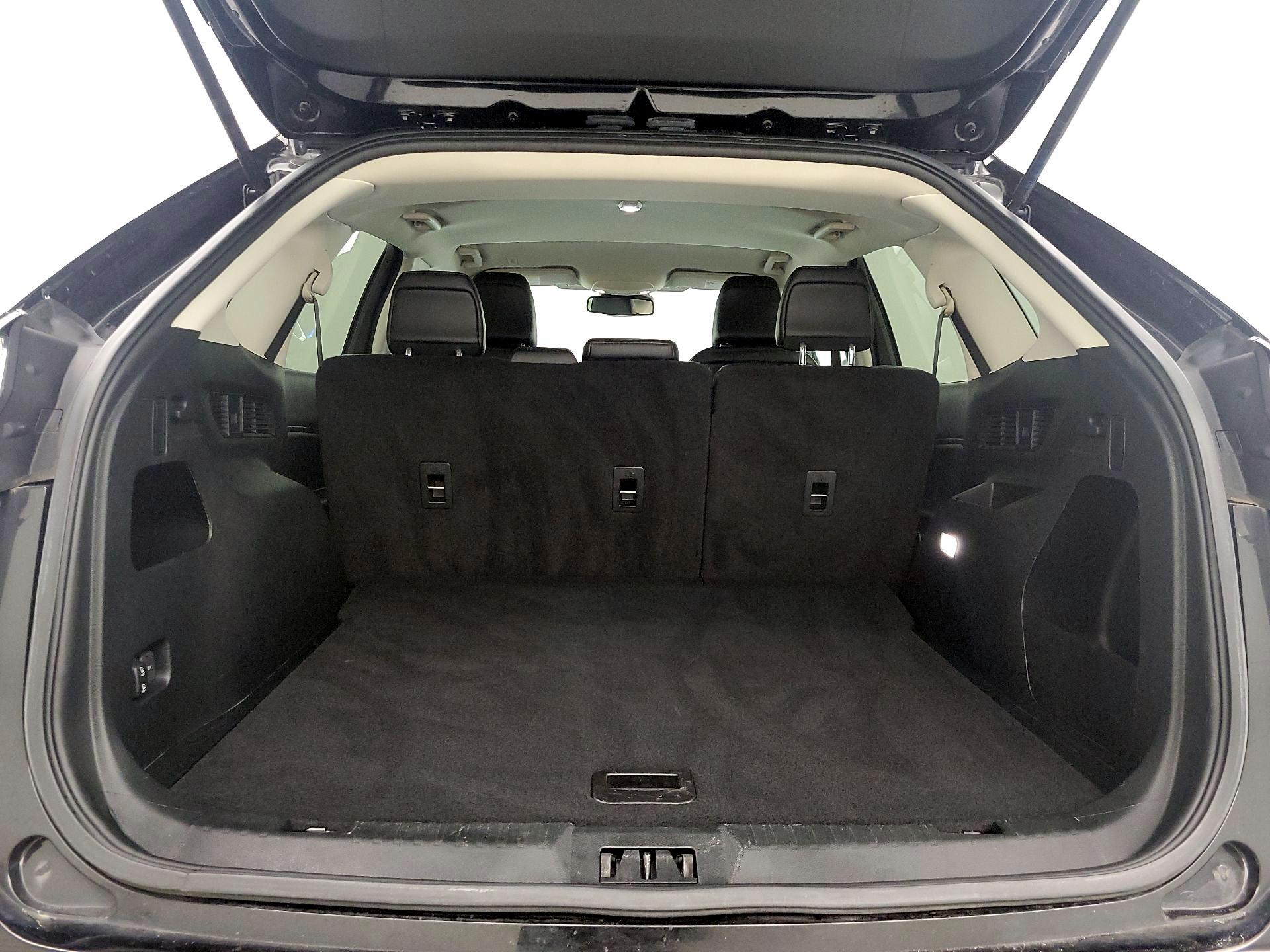 Thumbnail: 2022 Ford Edge - 20