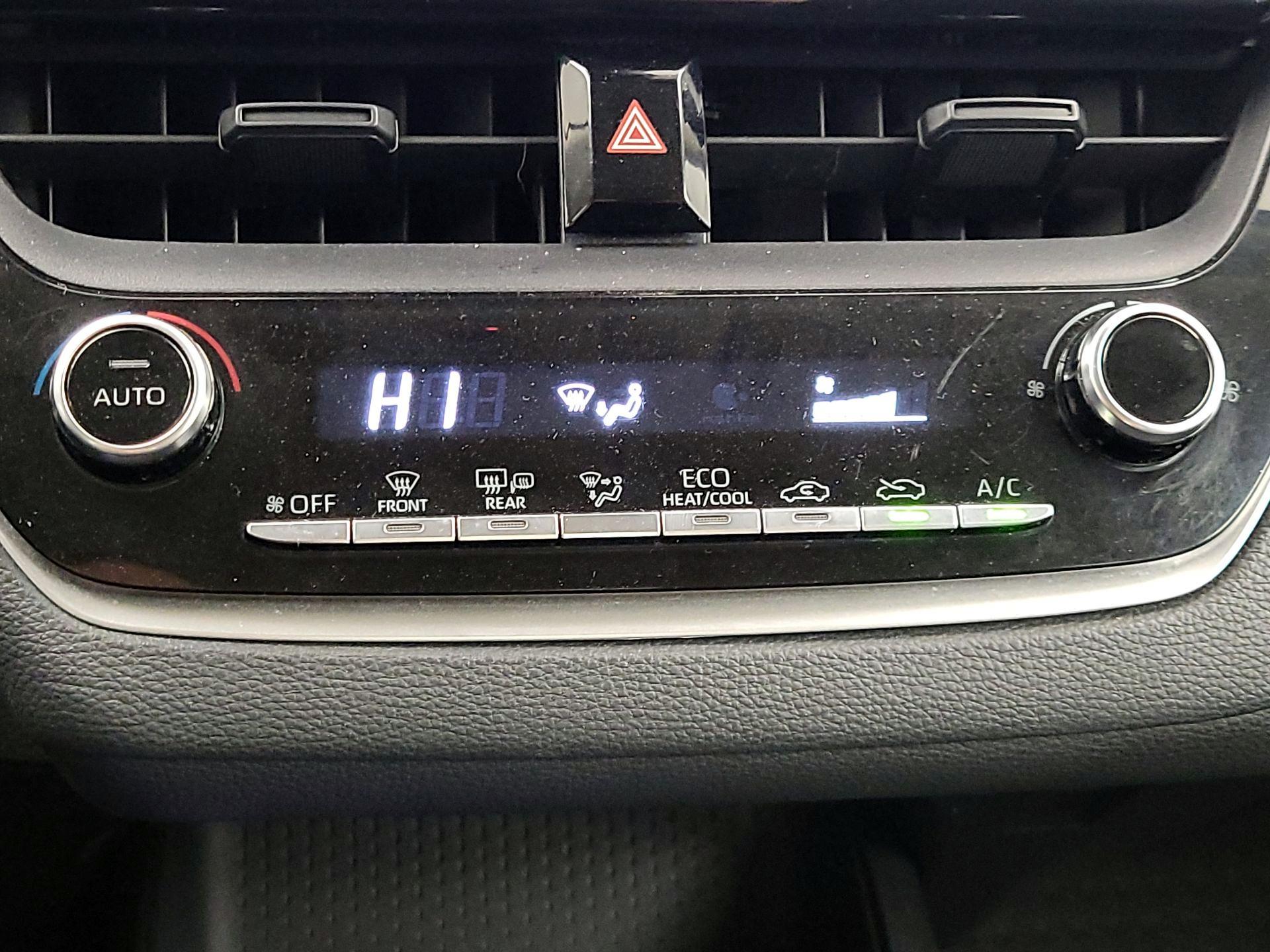 Thumbnail: 2020 Toyota Corolla - 17