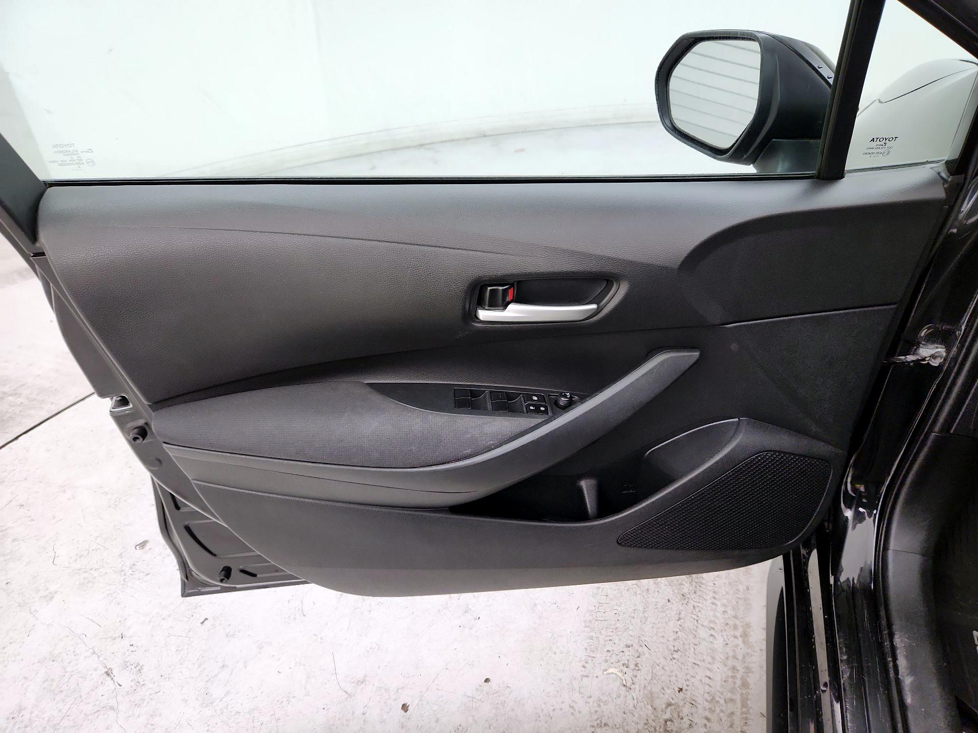 Thumbnail: 2020 Toyota Corolla - 12