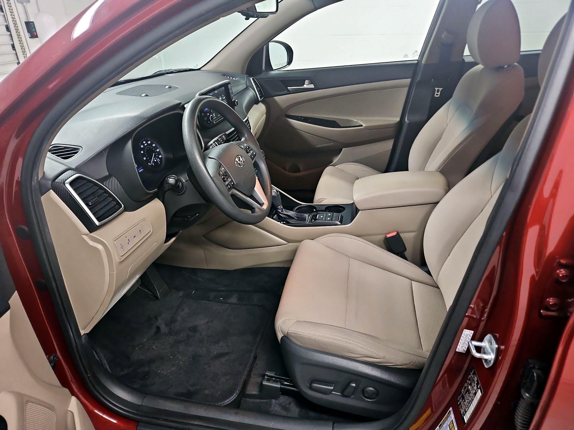 Thumbnail: 2020 Hyundai Tucson - 11