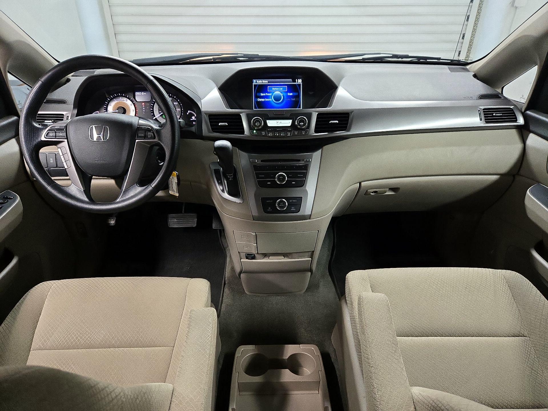 Thumbnail: 2016 Honda Odyssey - 9