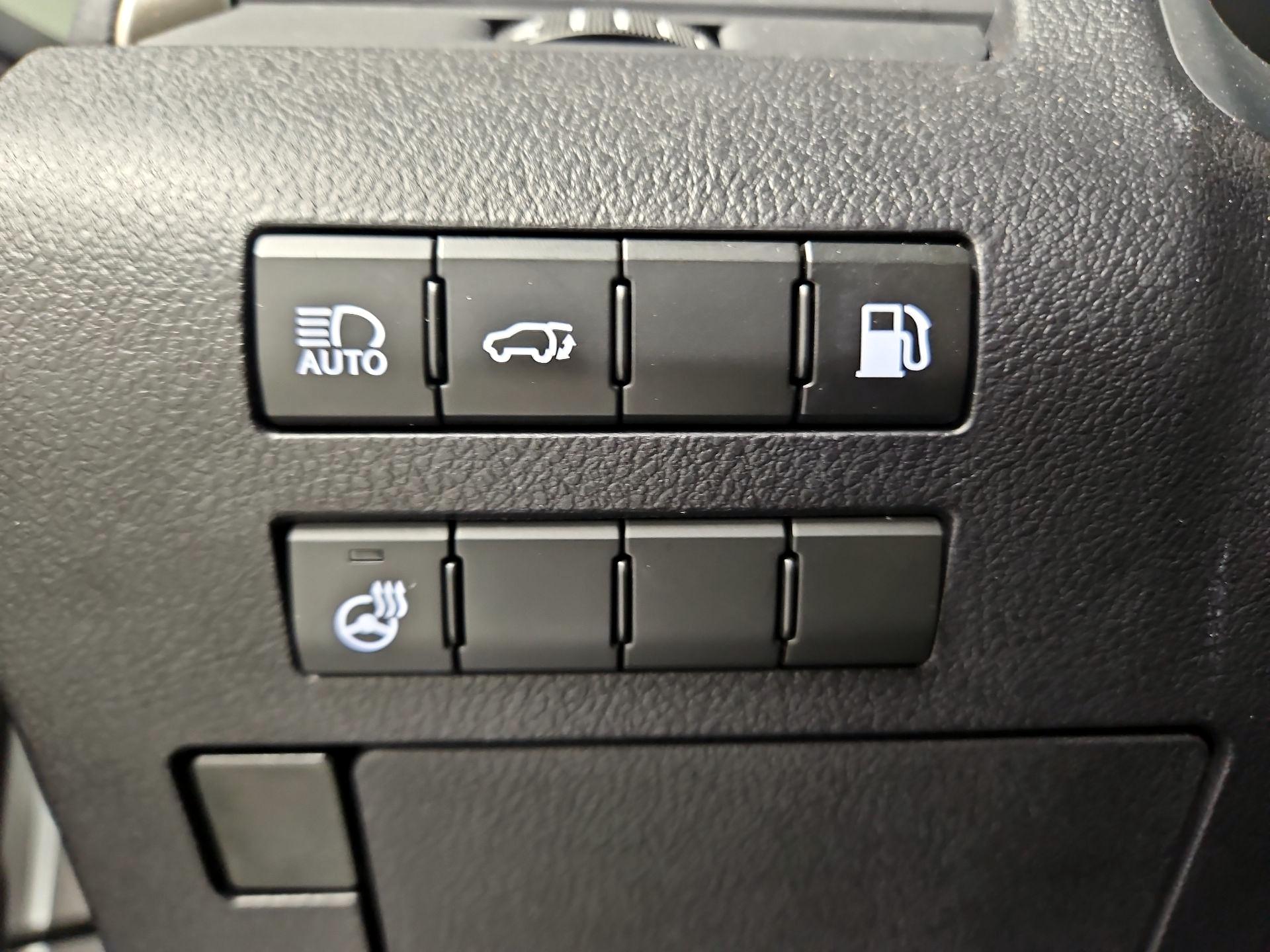 Thumbnail: 2021 Lexus RX - 13