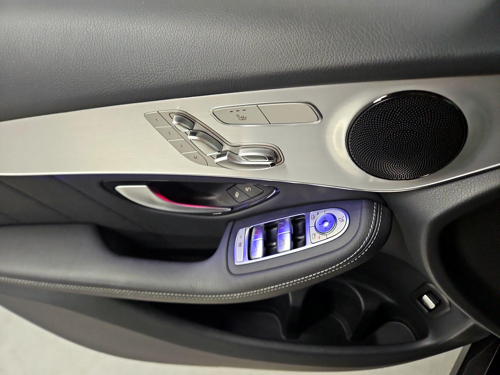 Thumbnail: 2021 Mercedes-Benz GLC - 12