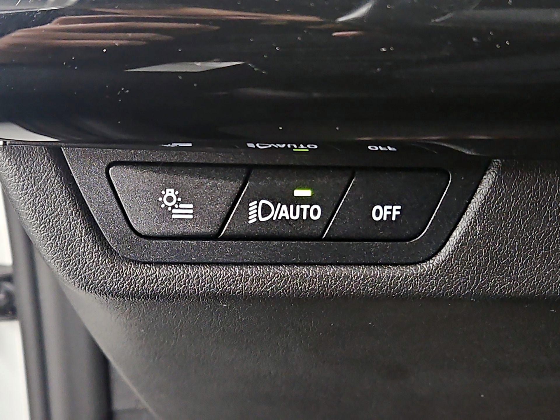 Thumbnail: 2023 BMW X1 - 13