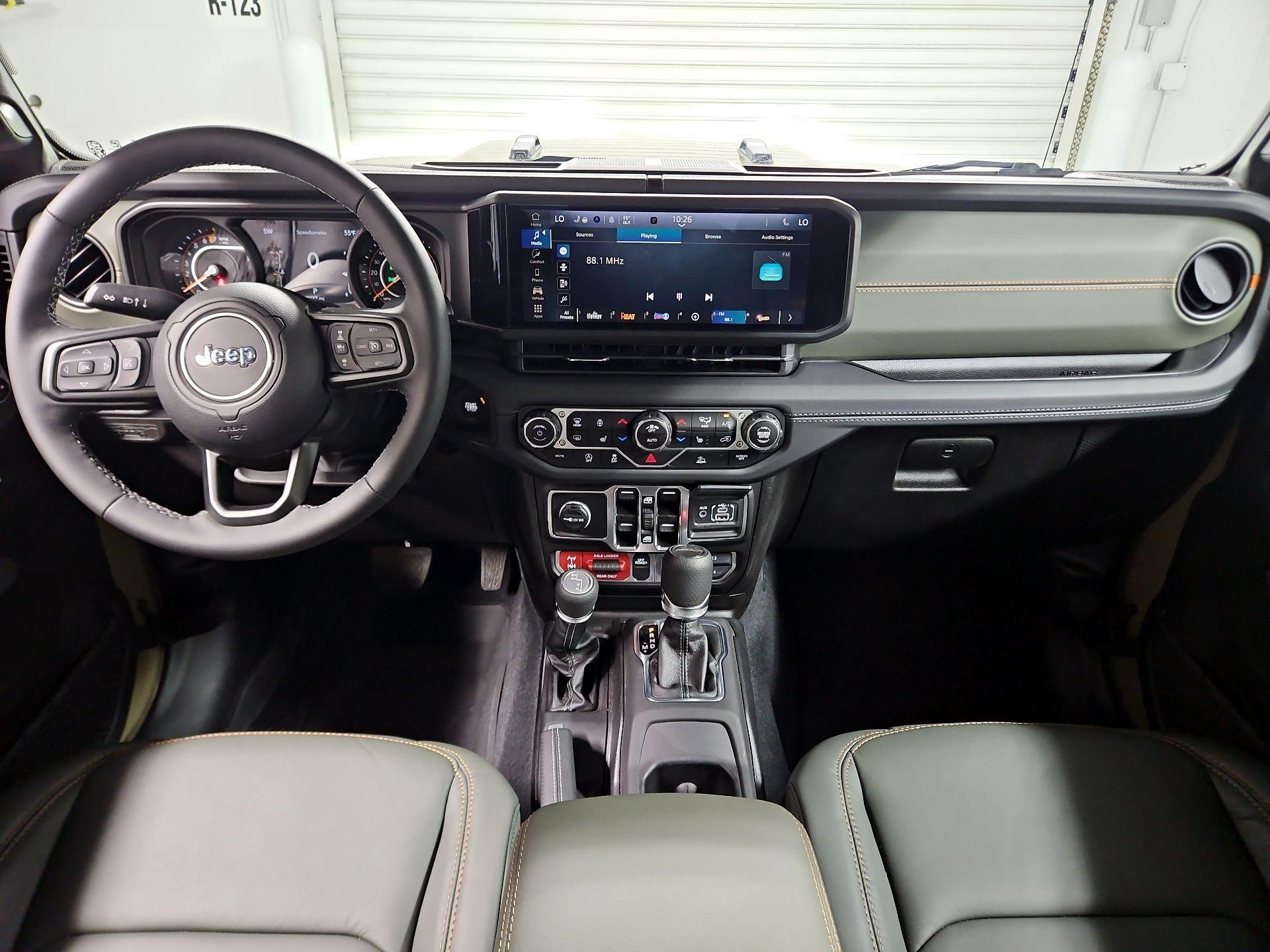 Thumbnail: 2025 Jeep Gladiator - 9