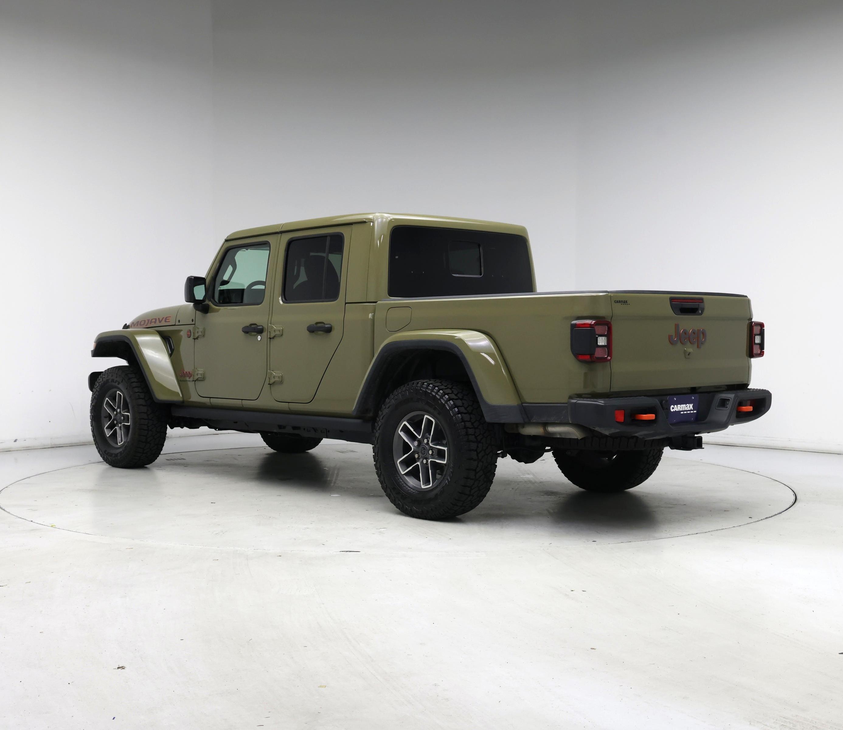 Thumbnail: 2025 Jeep Gladiator - 2