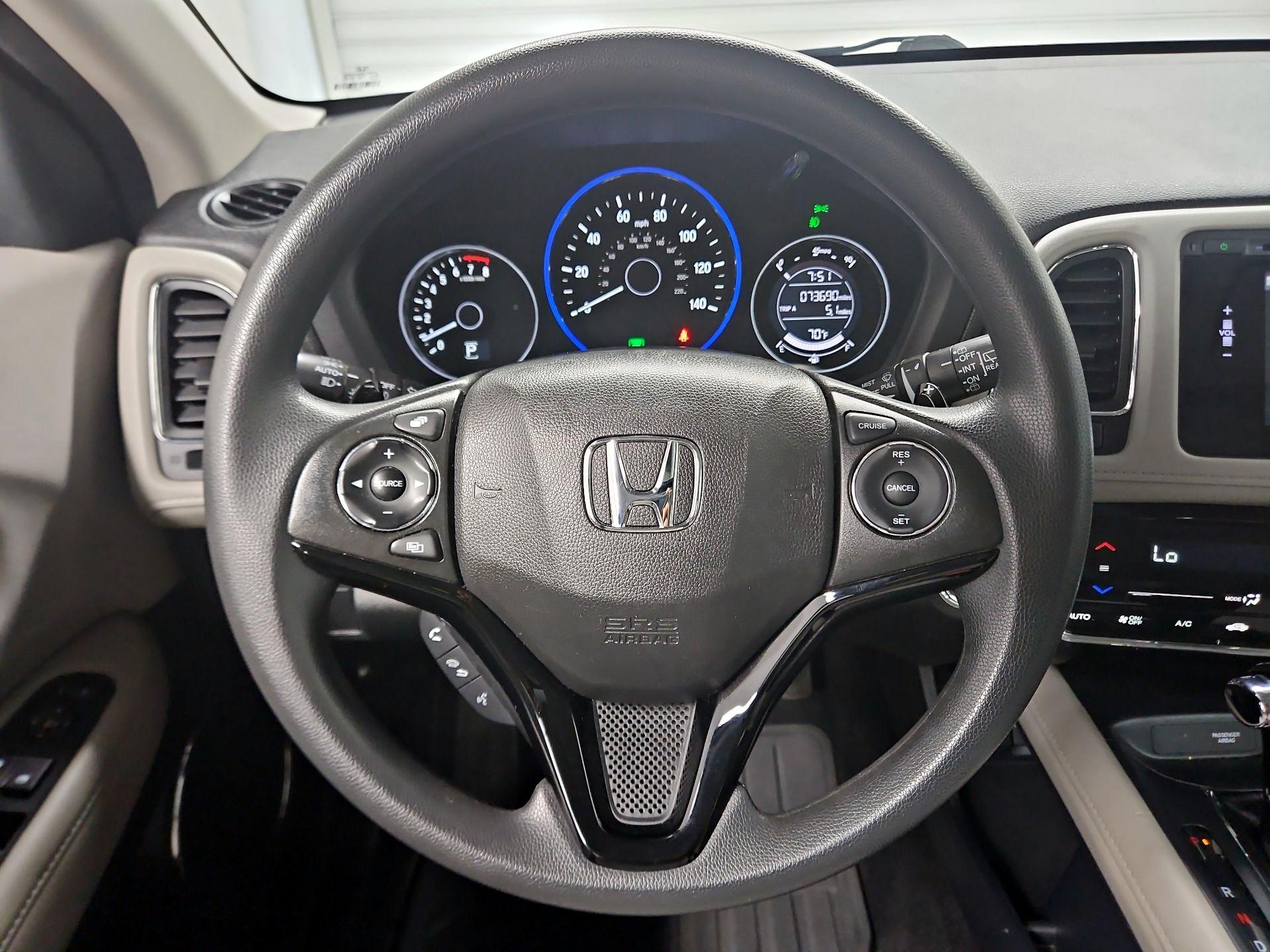 Thumbnail: 2018 Honda HR-V - 10