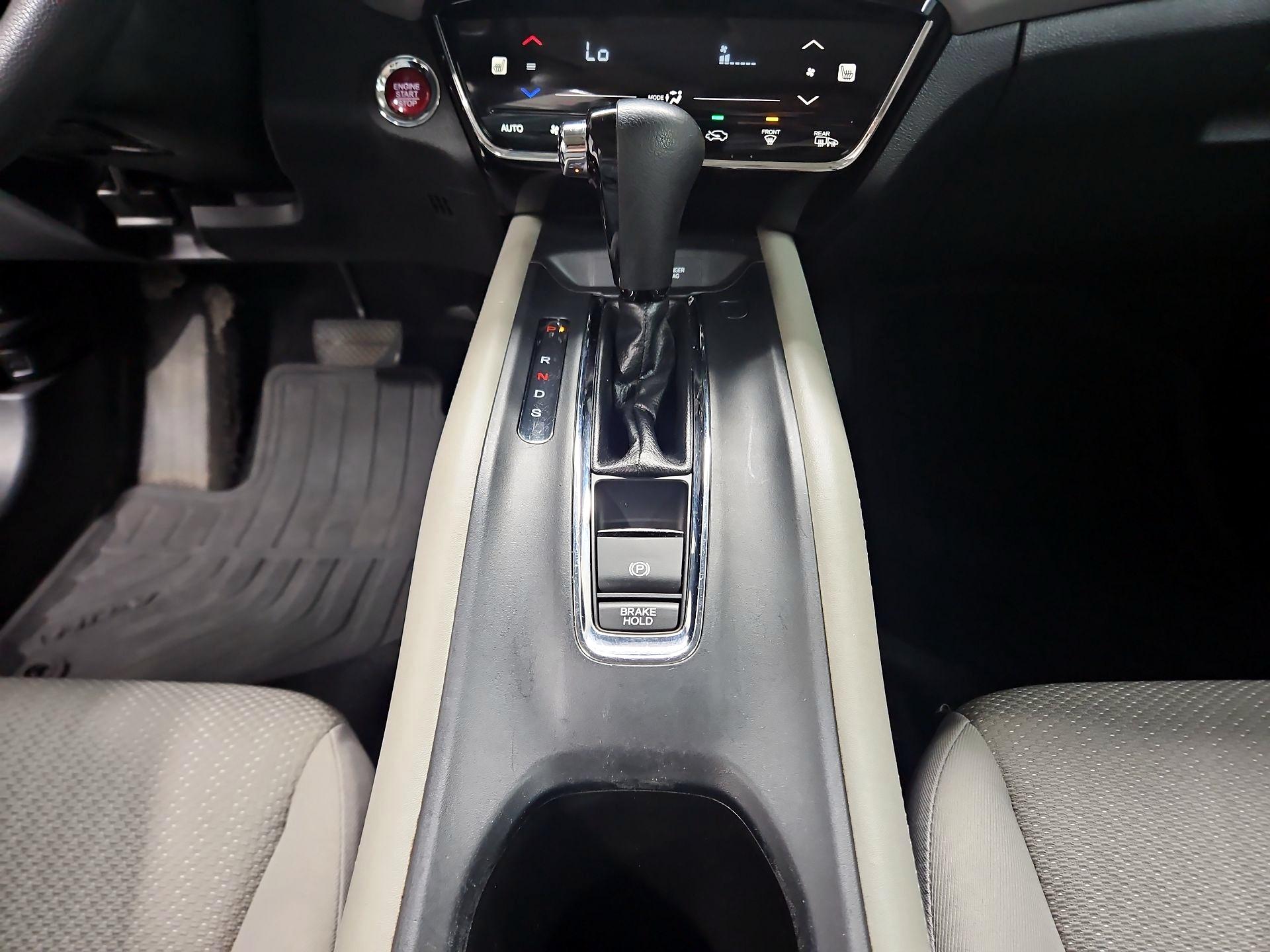 Thumbnail: 2018 Honda HR-V - 17