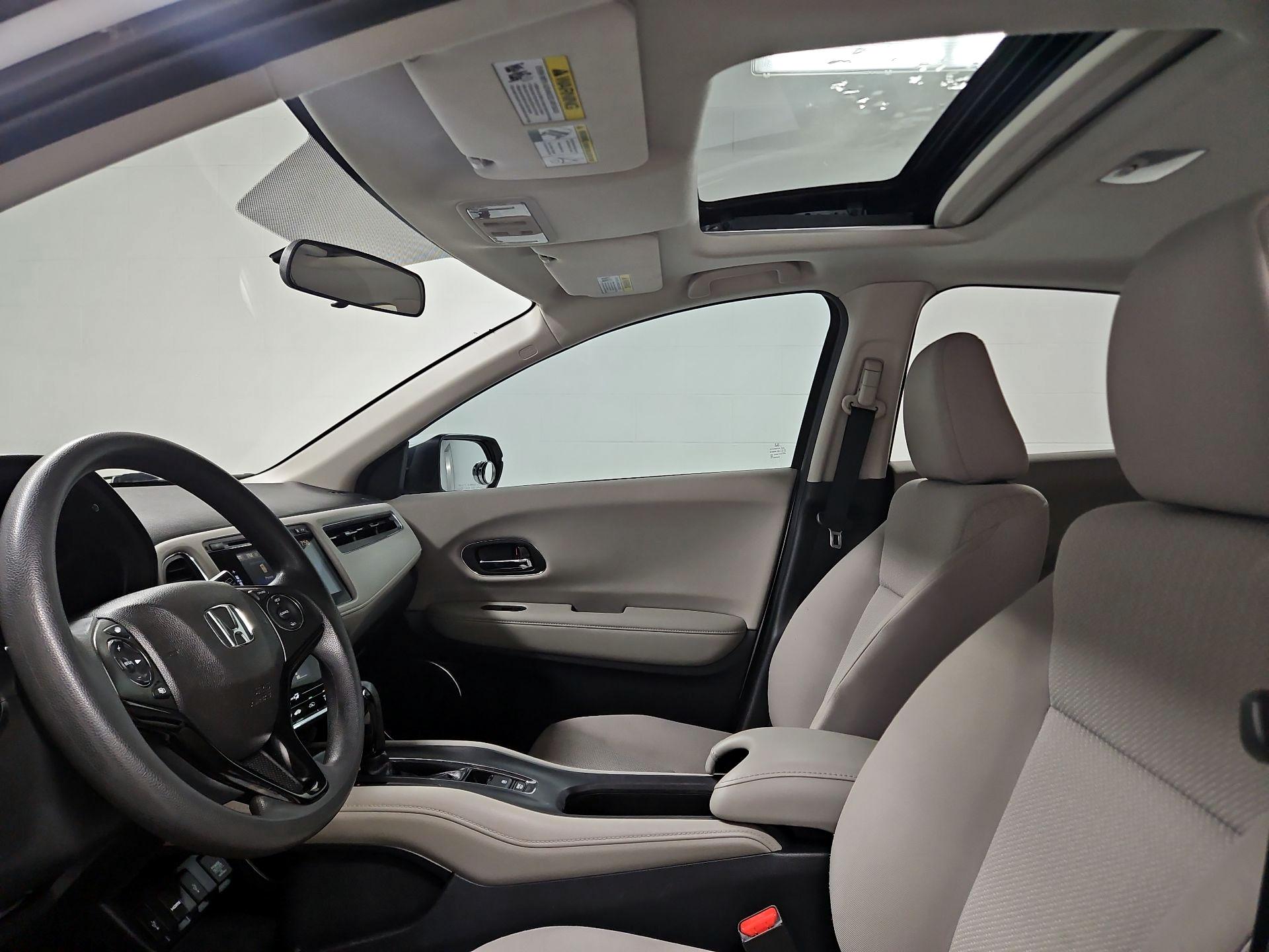 Thumbnail: 2018 Honda HR-V - 19