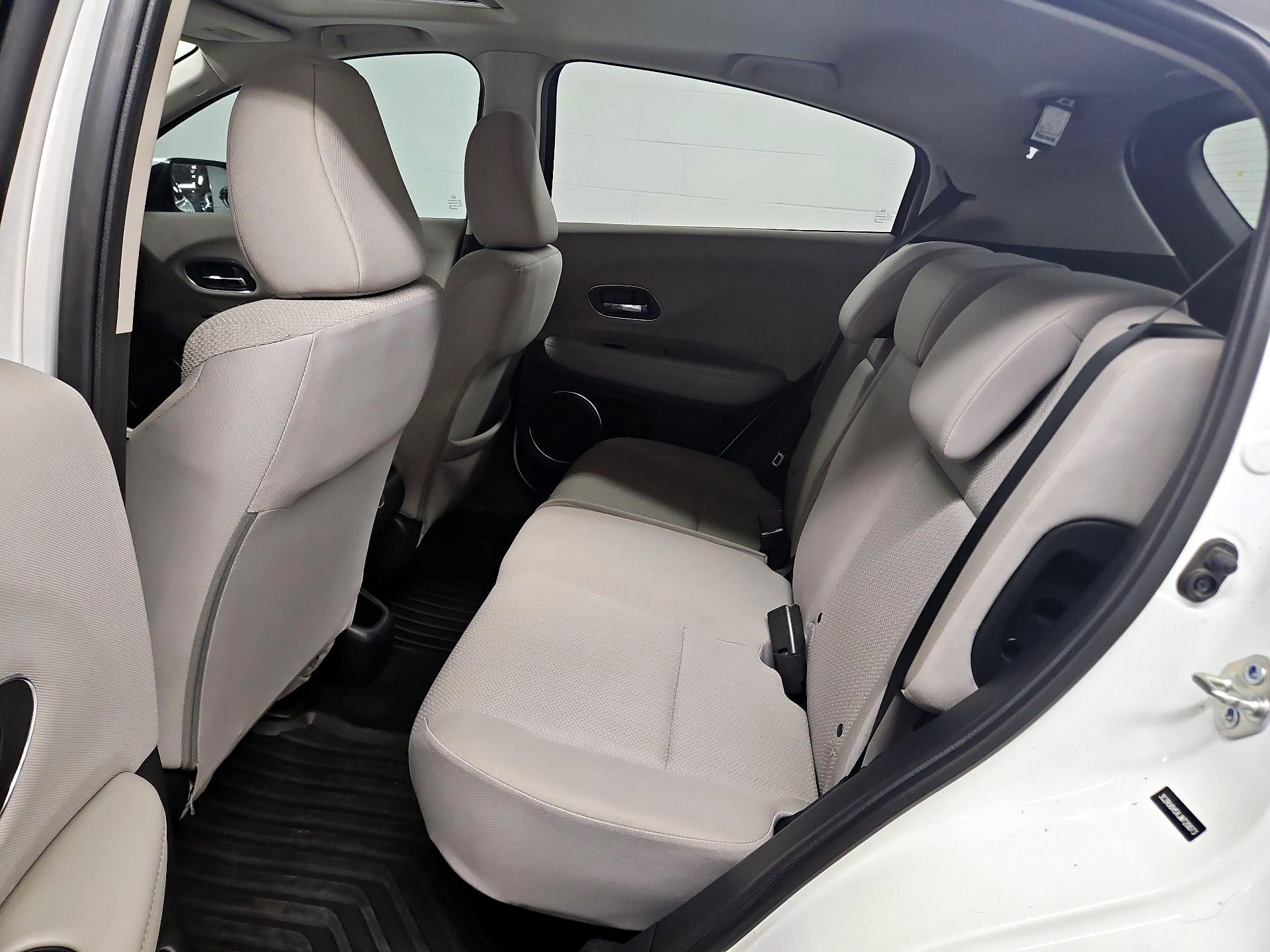 Thumbnail: 2018 Honda HR-V - 20