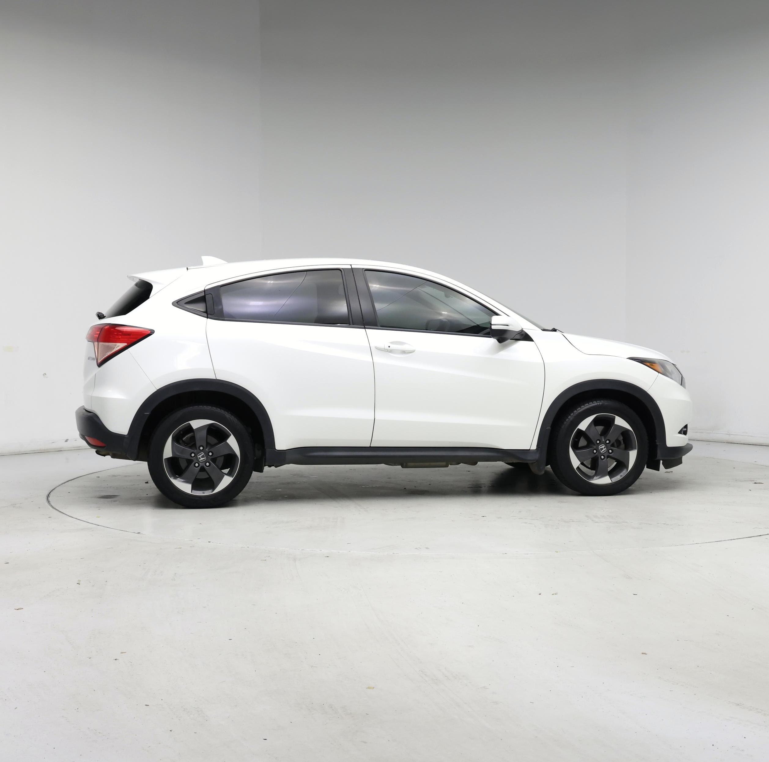 Thumbnail: 2018 Honda HR-V - 7