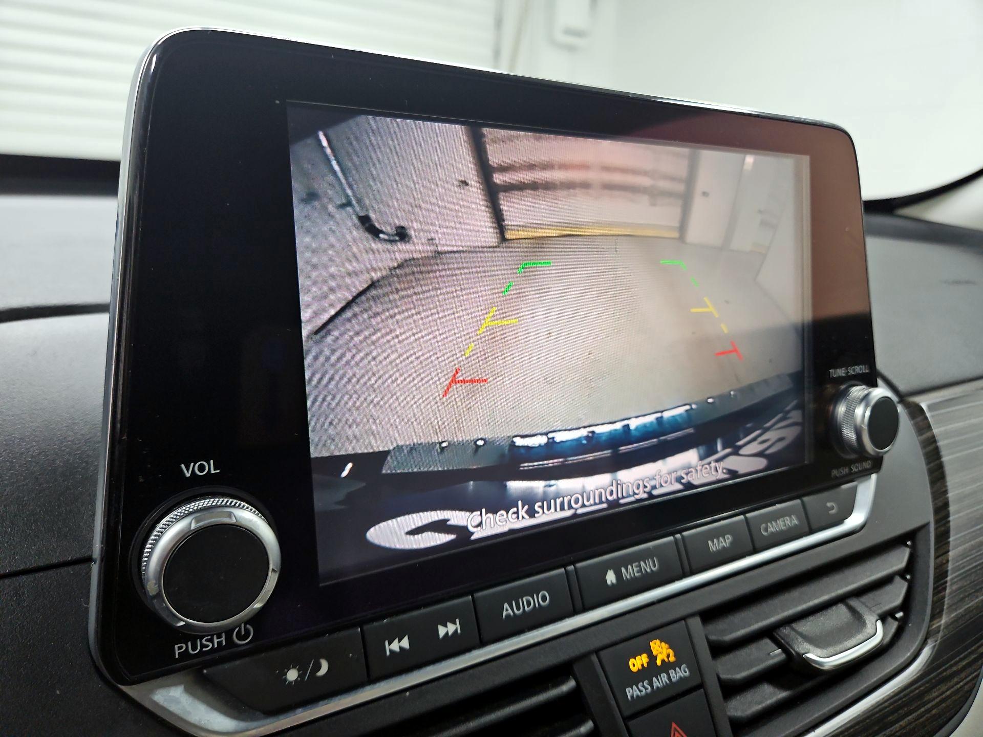 Thumbnail: 2021 Nissan Altima - 15