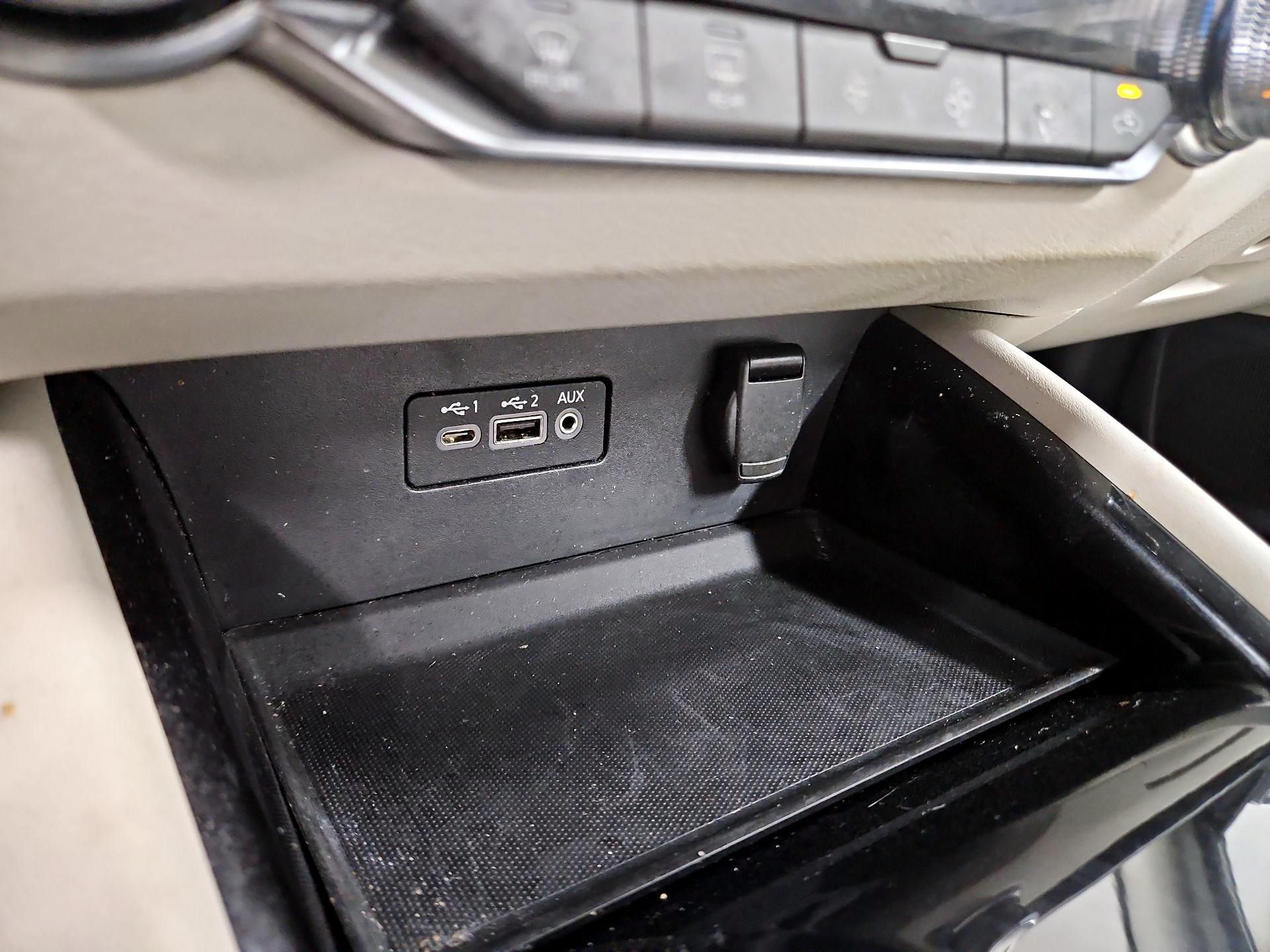 Thumbnail: 2021 Nissan Altima - 19