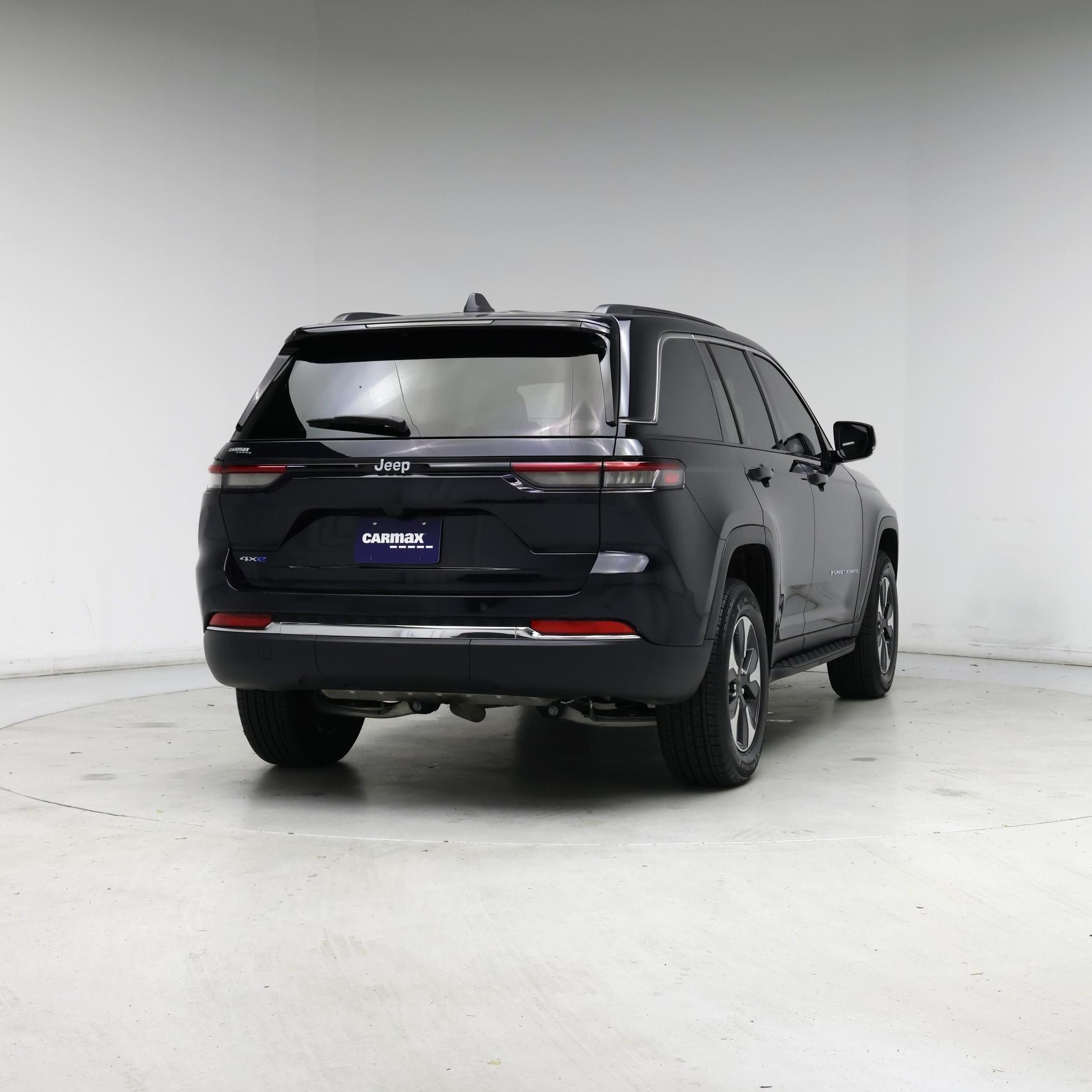 Thumbnail: 2024 Jeep Grand Cherokee - 8