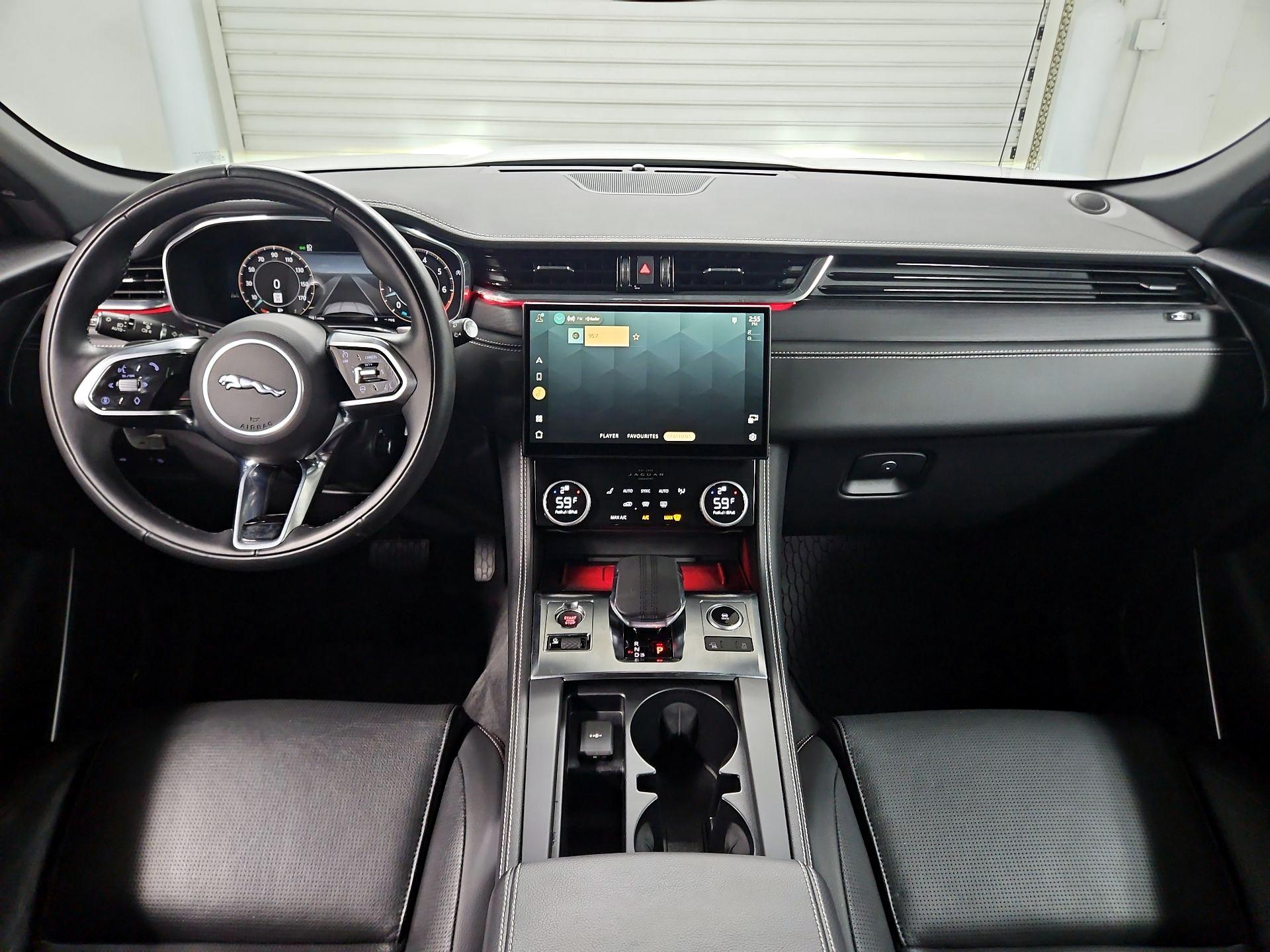 Thumbnail: 2025 Jaguar F-Pace - 9