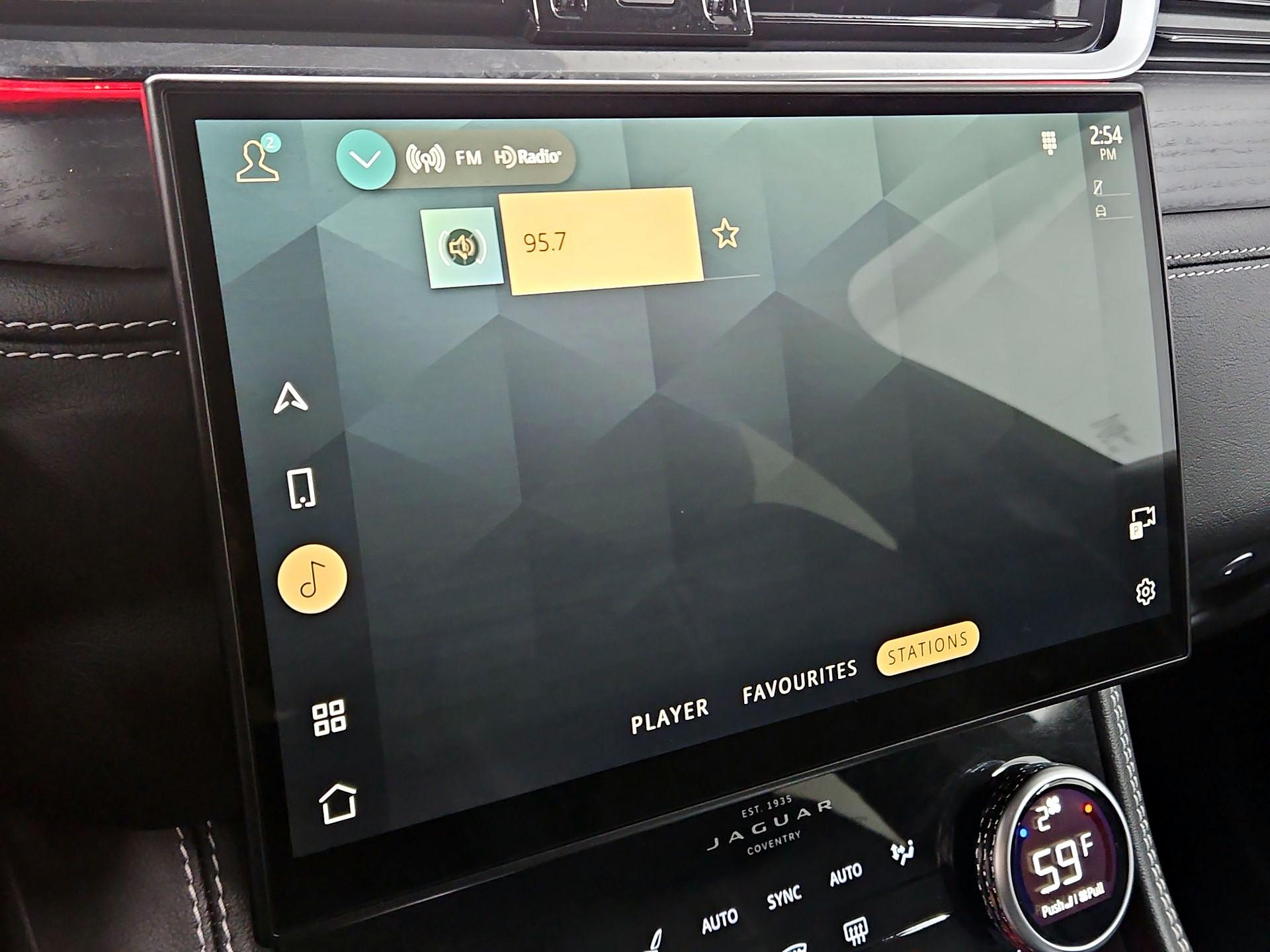 Thumbnail: 2025 Jaguar F-Pace - 16