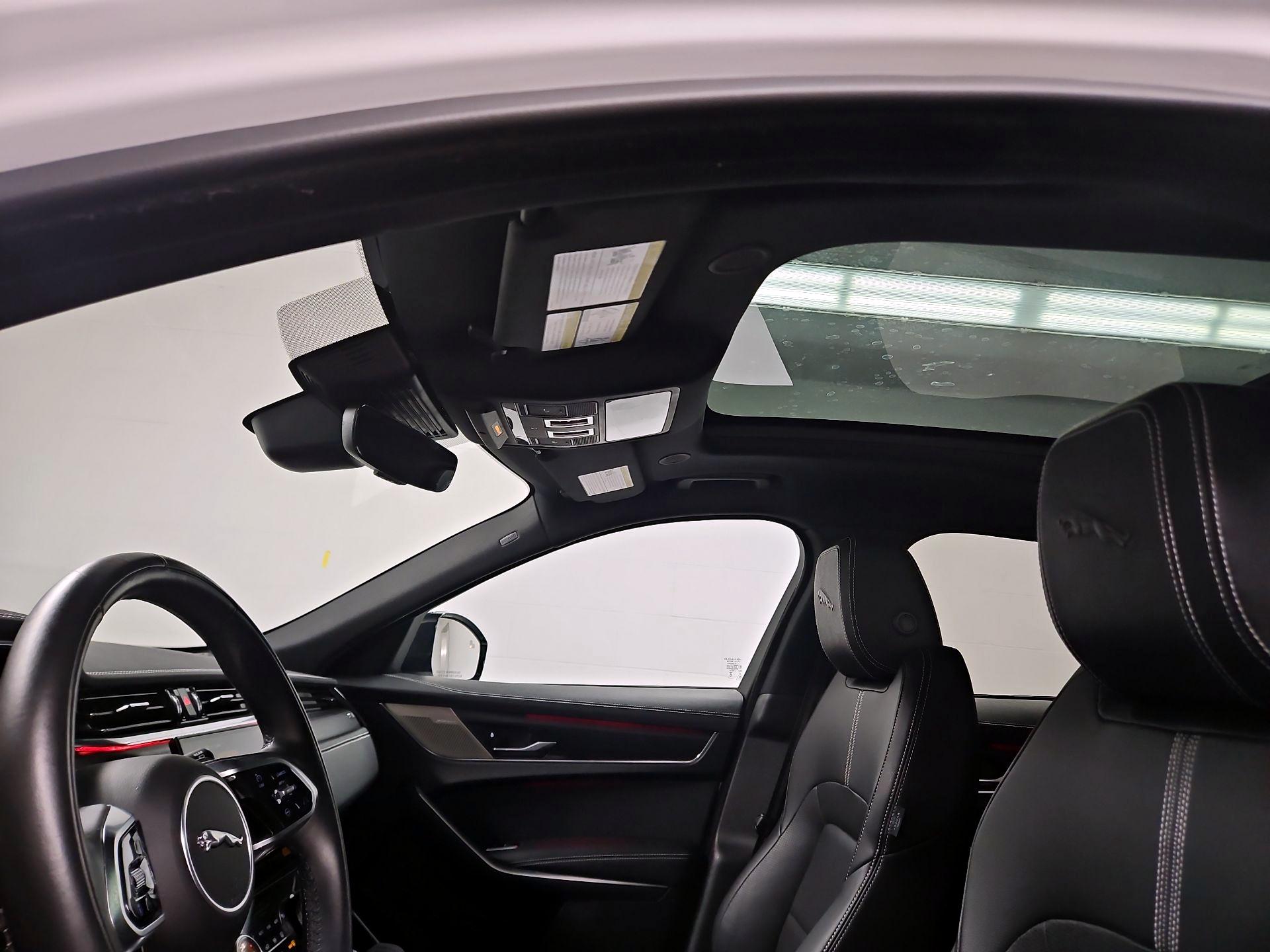 Thumbnail: 2025 Jaguar F-Pace - 20