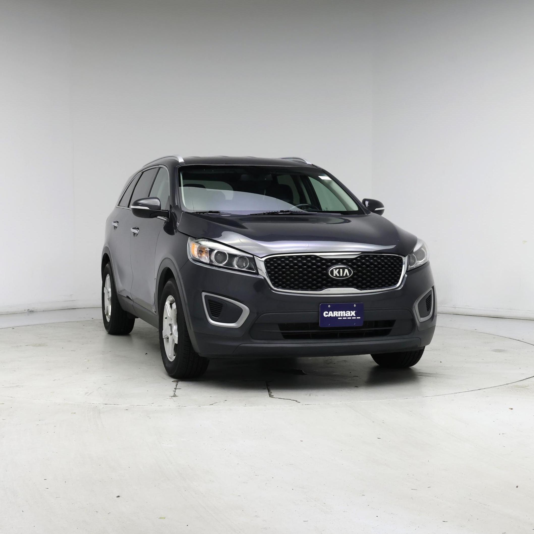 Thumbnail: 2017 Kia Sorento - 5