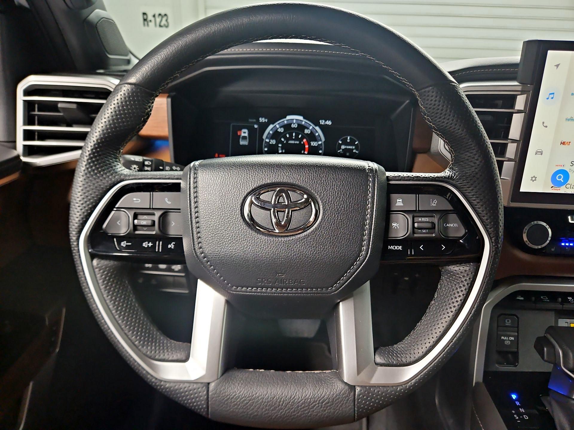 Thumbnail: 2024 Toyota Tundra - 10